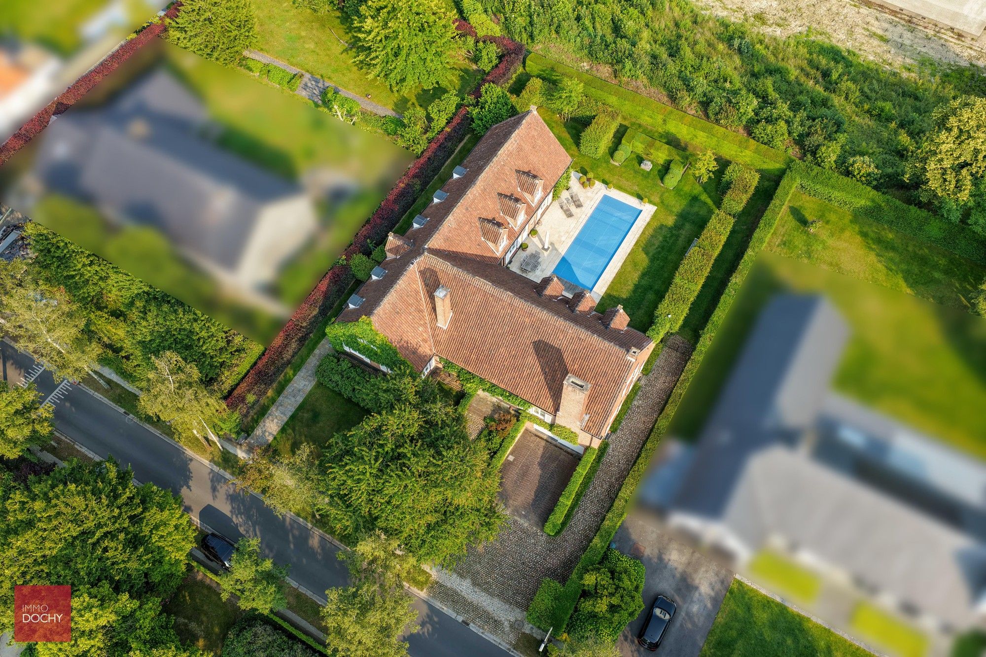 Ruime villa met zwembad en praktijkmogelijkheden foto 5