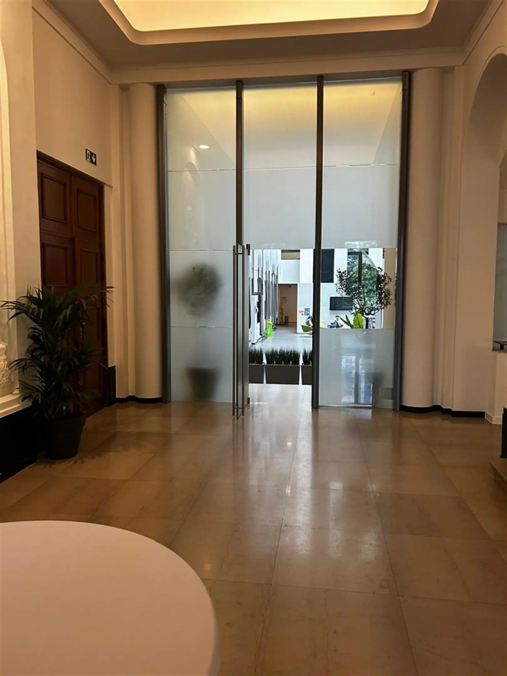 Mansion House - 2.106m² beschikbaar foto 2