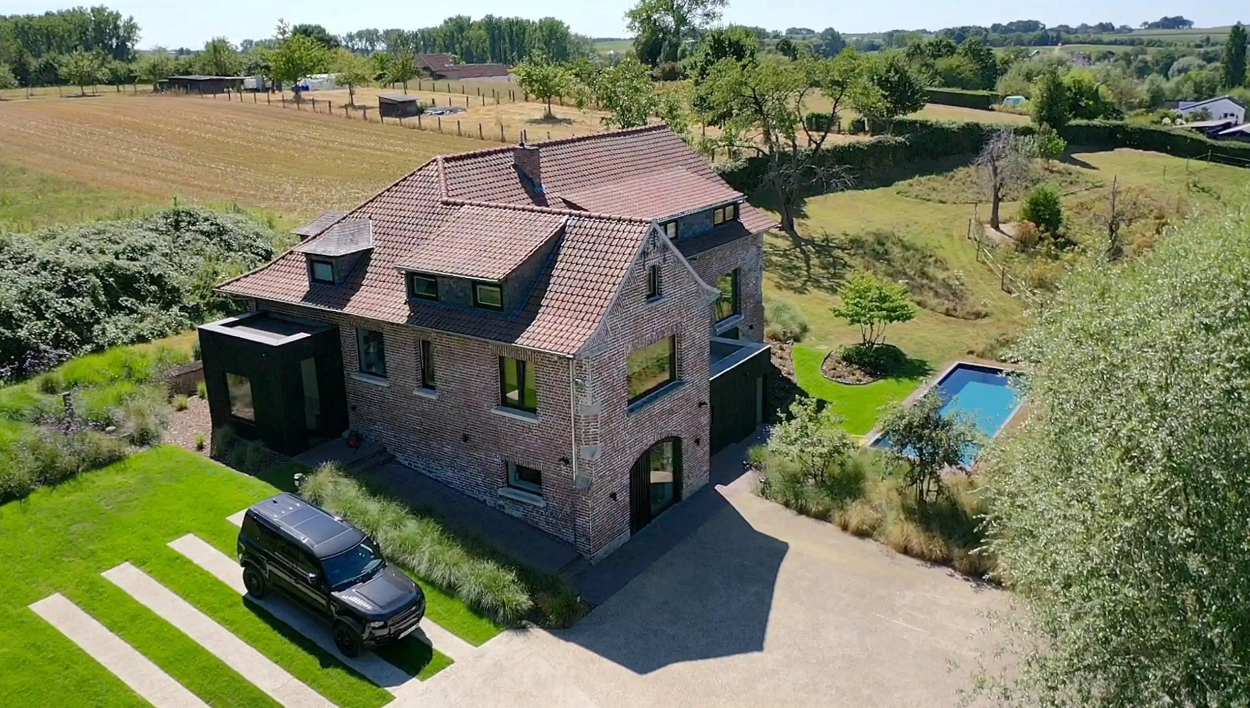 Stijlvol wonen in een uitzonderlijk groene setting foto 9