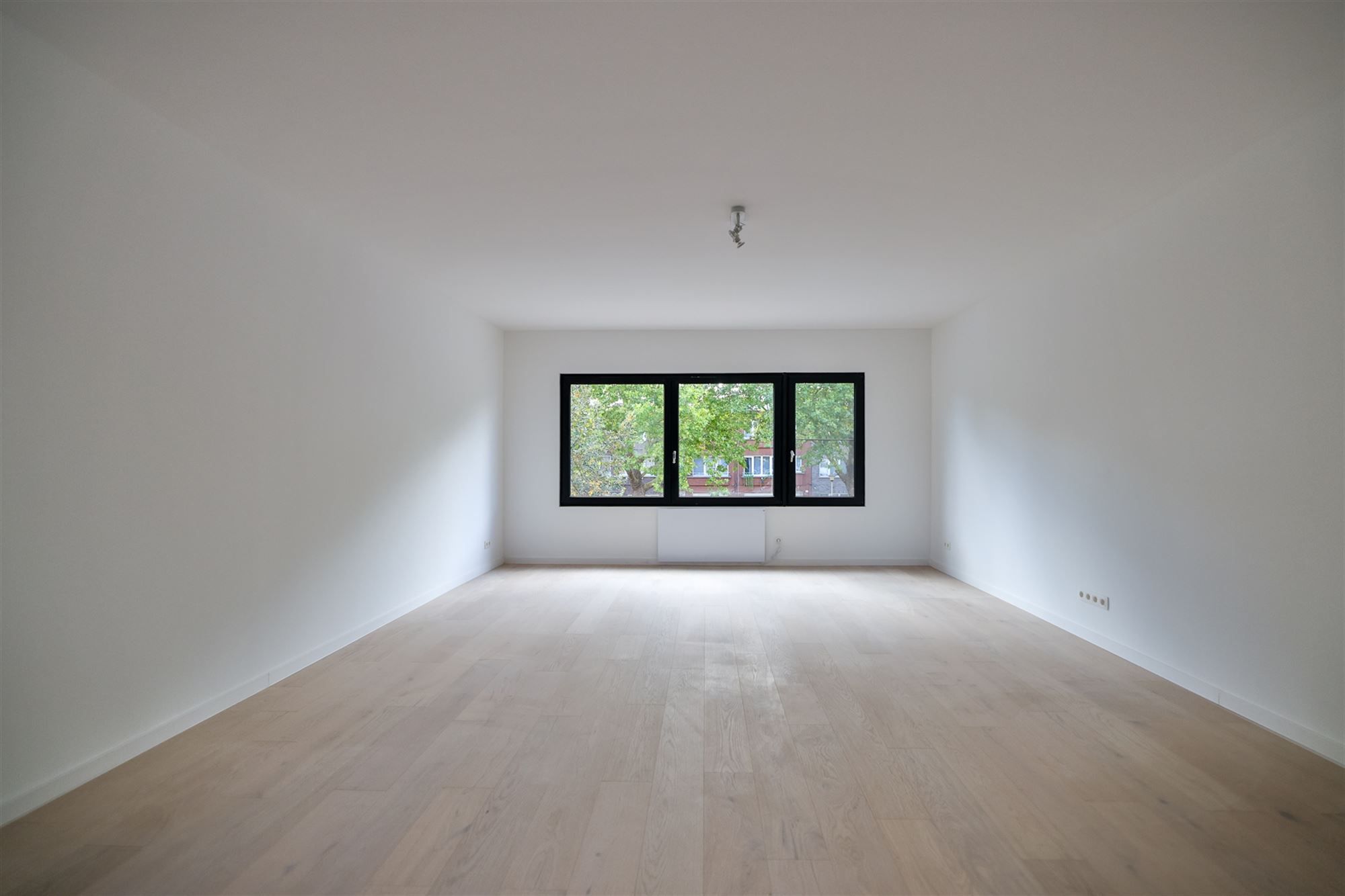Knap volledig nieuw duplexappartement foto 2