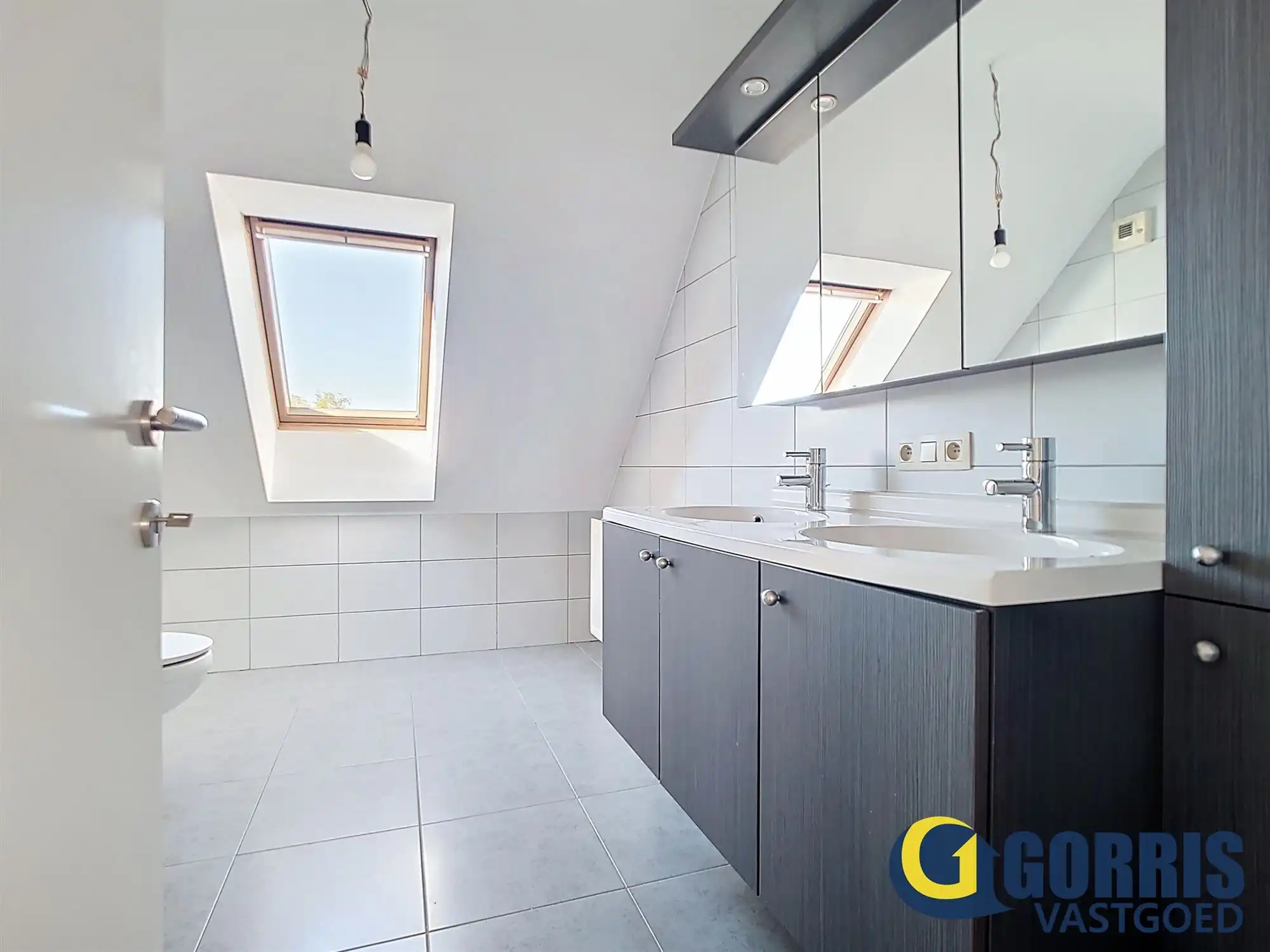 Ruim duplex-appartement met 2 slaapkamers in het centrum van Hulshout foto 8