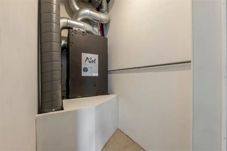 KNAPPE NIEUWBOUWWONING IN MODERNE STIJL foto 26