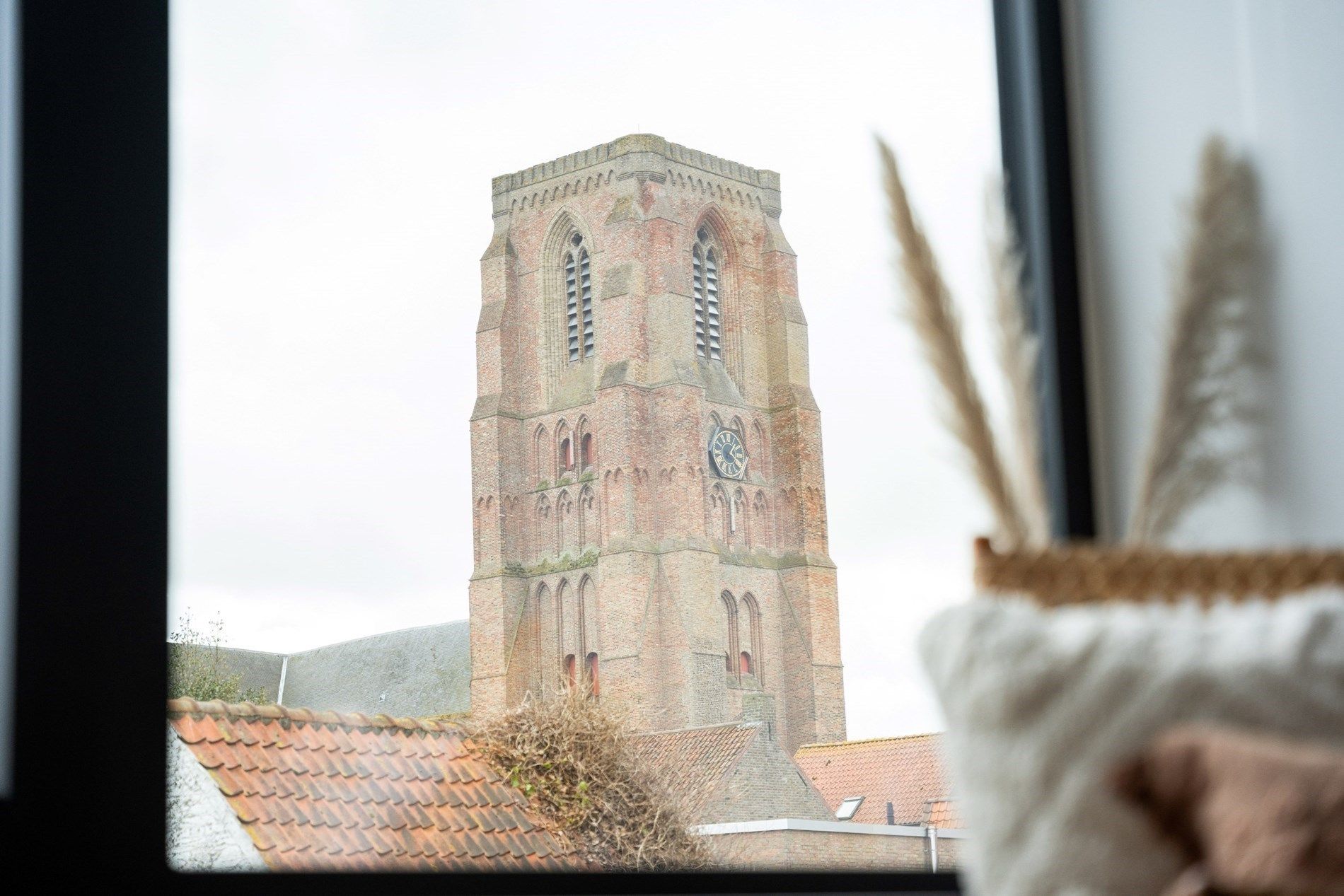 Volledig gerenoveerd huis aan het Lisseweegs Vaartje foto 14