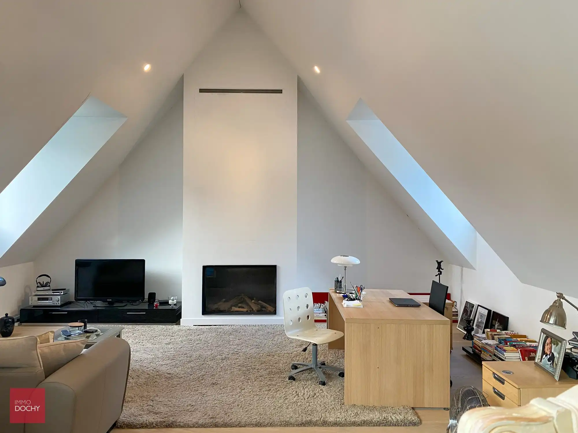 Heel ruim VILLA - APPARTEMENT in centrum | Kerkstraat foto 2