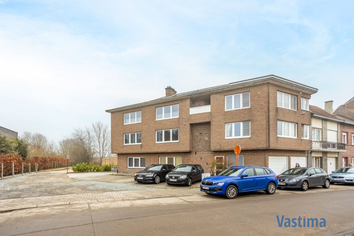 Ruim appartement met 2 slaapkamers en garage in rustige stadsrand foto 16