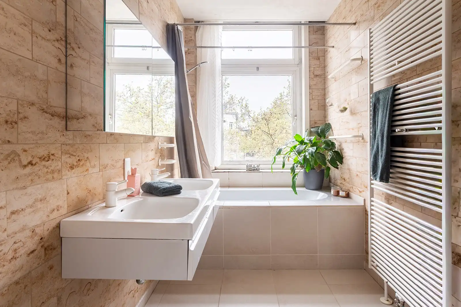 Karaktervolle en ruime woning met 6 slaapkamers op absolute toplocatie in Antwerpen foto 32