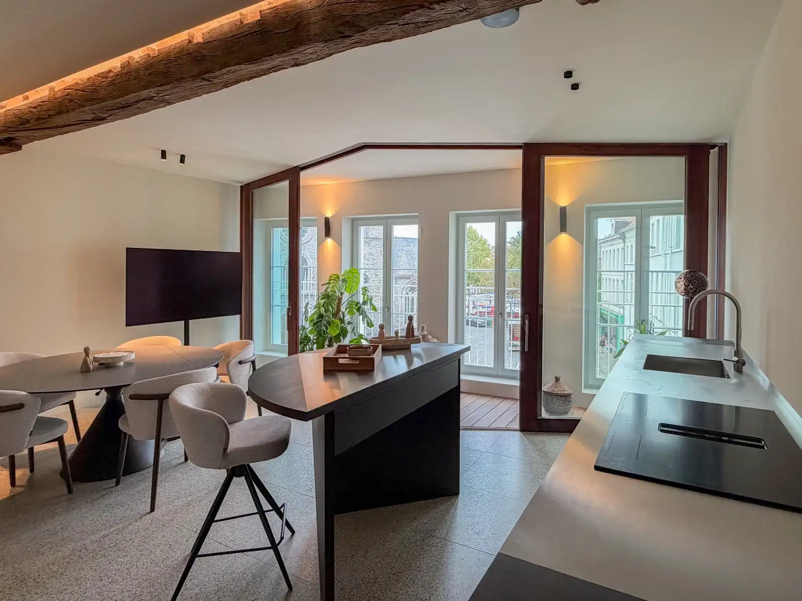 Exclusieve woning in hartje Gent foto 15