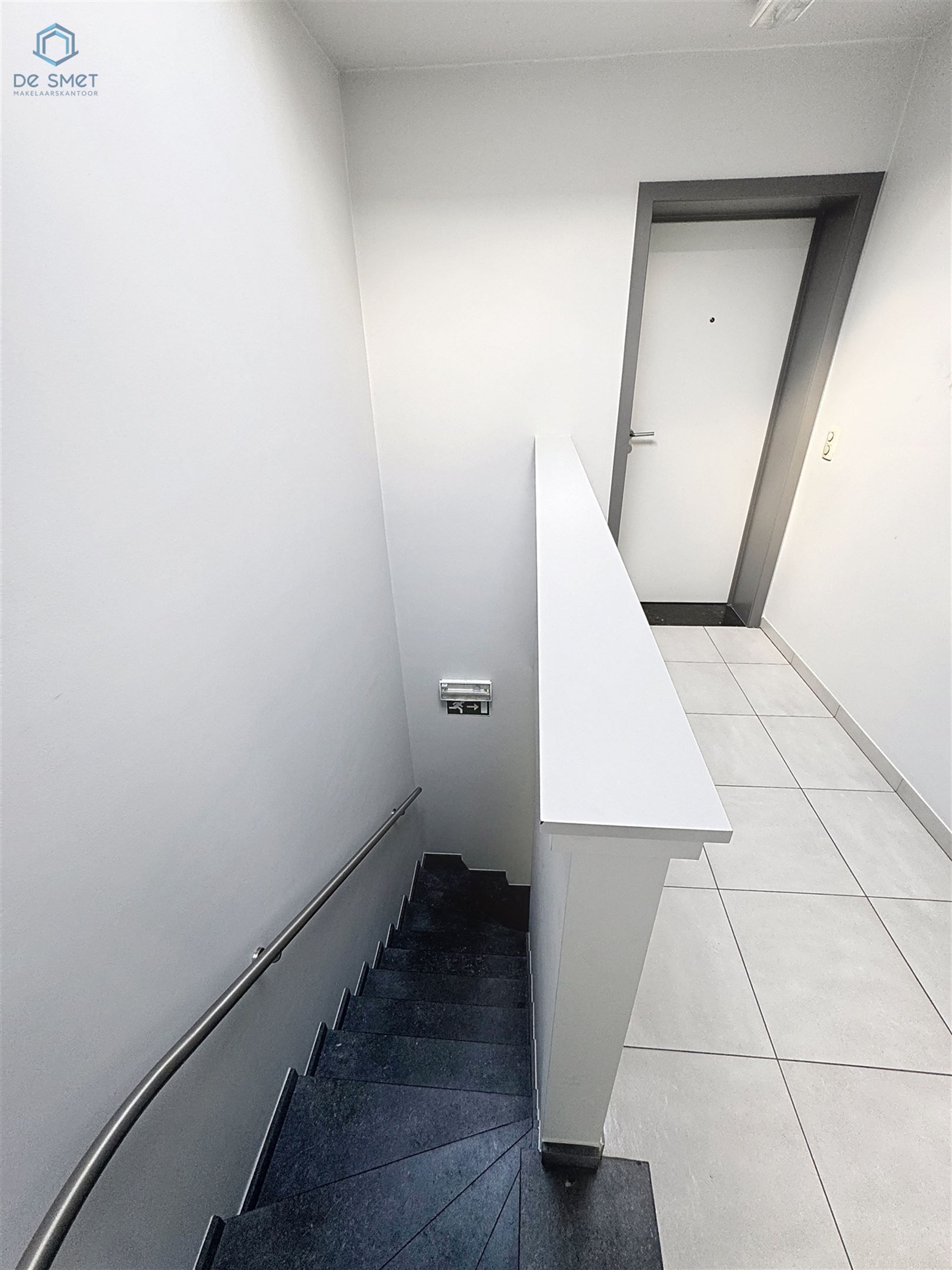 Instapklaar bemeubeld en Energiezuinig Appartement met 1 Slaapkamer, Terras, Berging én Staanplaats in Geraardsbergen foto 21
