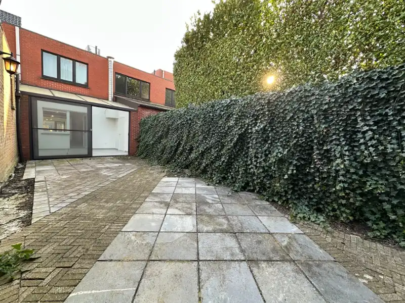 Handelspand in hartje Houthalen foto 8