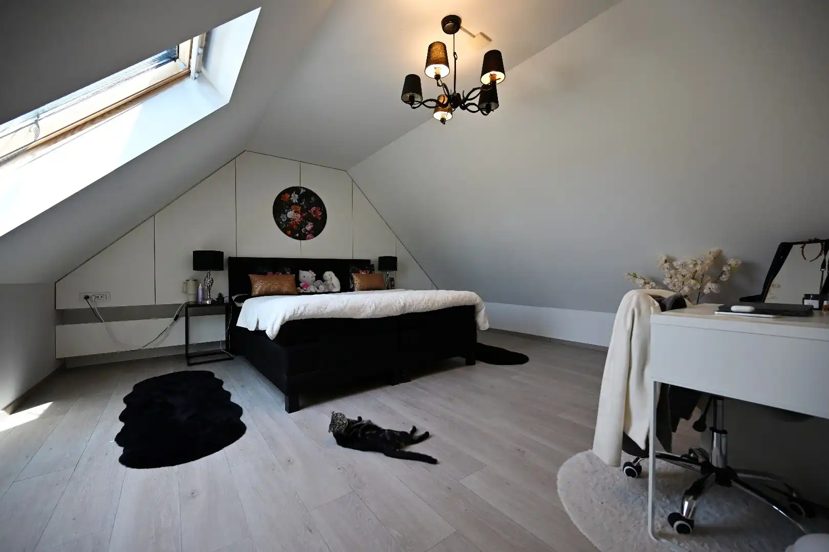 Moderne recente woning met 4 slpks, garage en tuintje nabij centrum Maldegem foto 12