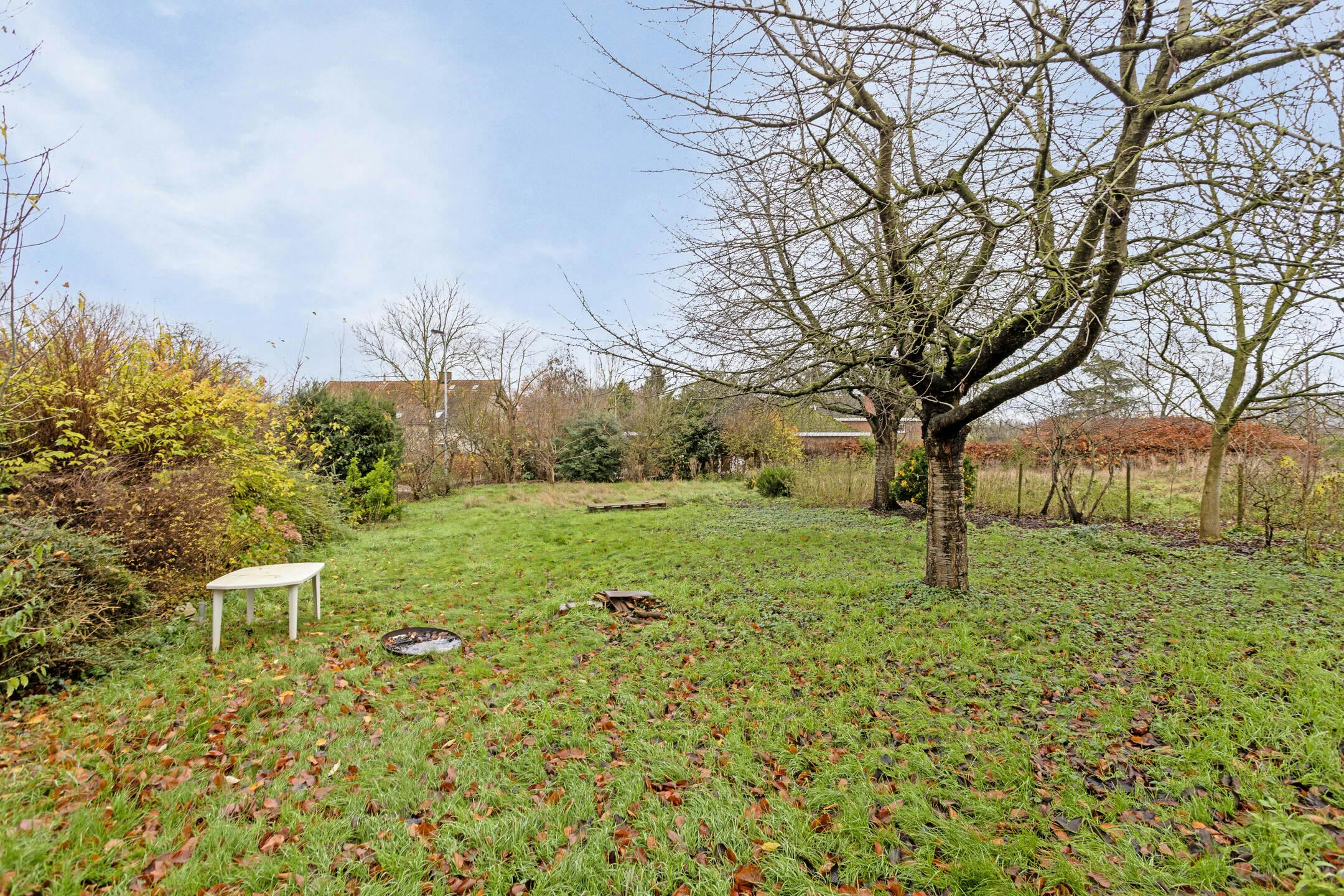 Perceel bouwgrond van 1108 m² te koop in Semmerzake foto 4