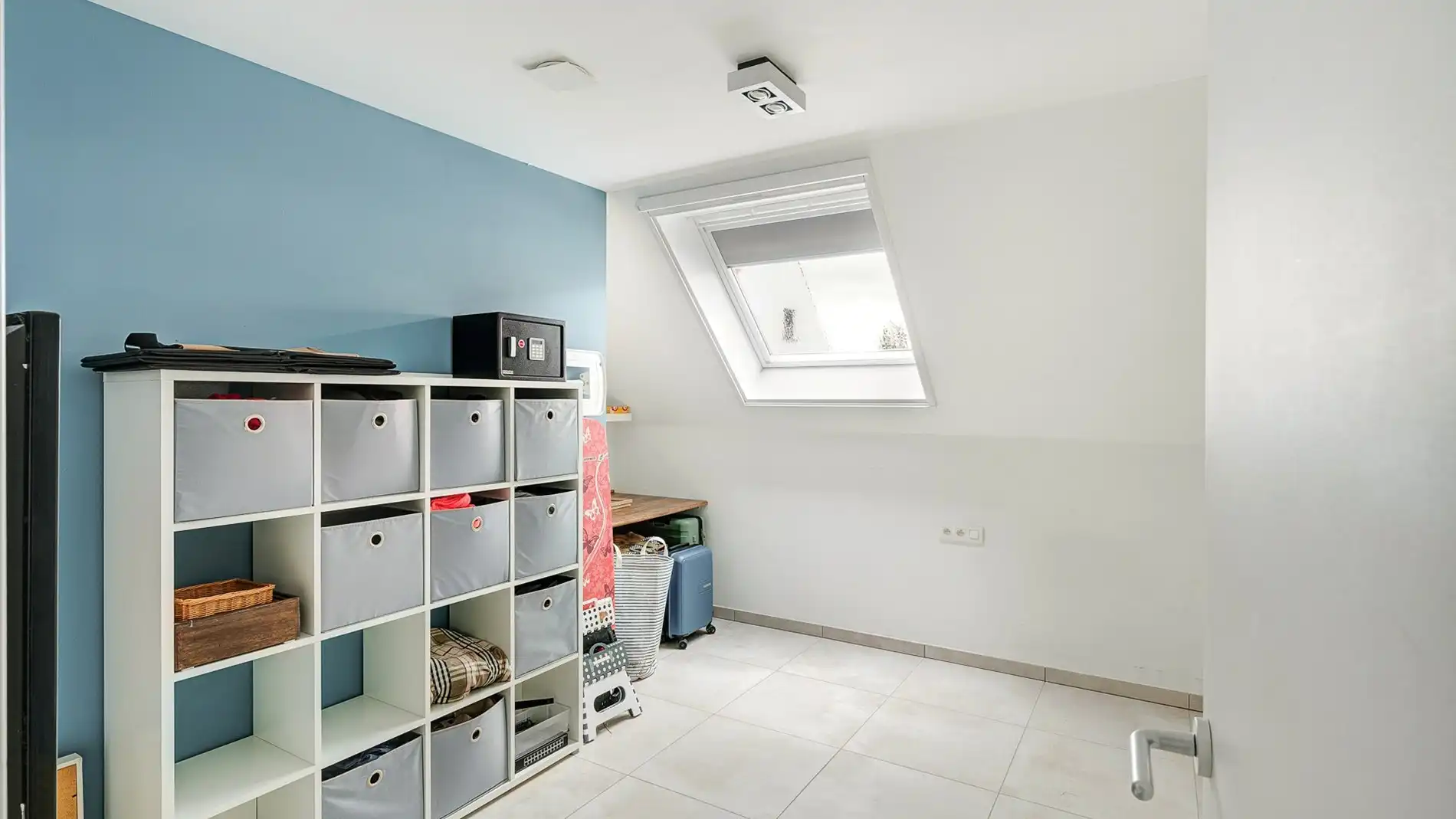 Recente woning met parking en tuin te Moerkerke-Damme foto 22