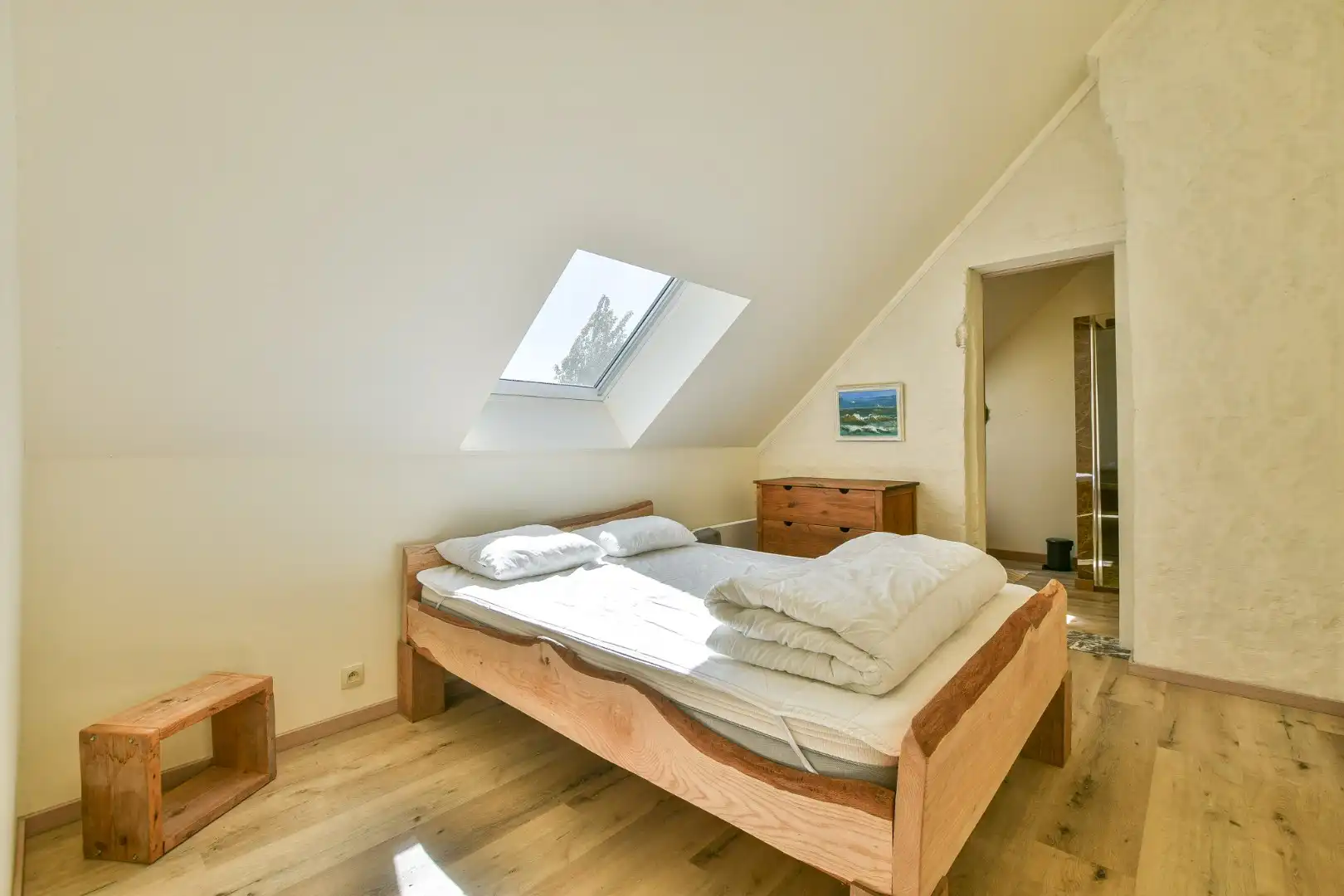 Authentieke hoeve met bouwland & stallen op unieke landelijke ligging tussen De Haan en Nieuwmunster foto 5