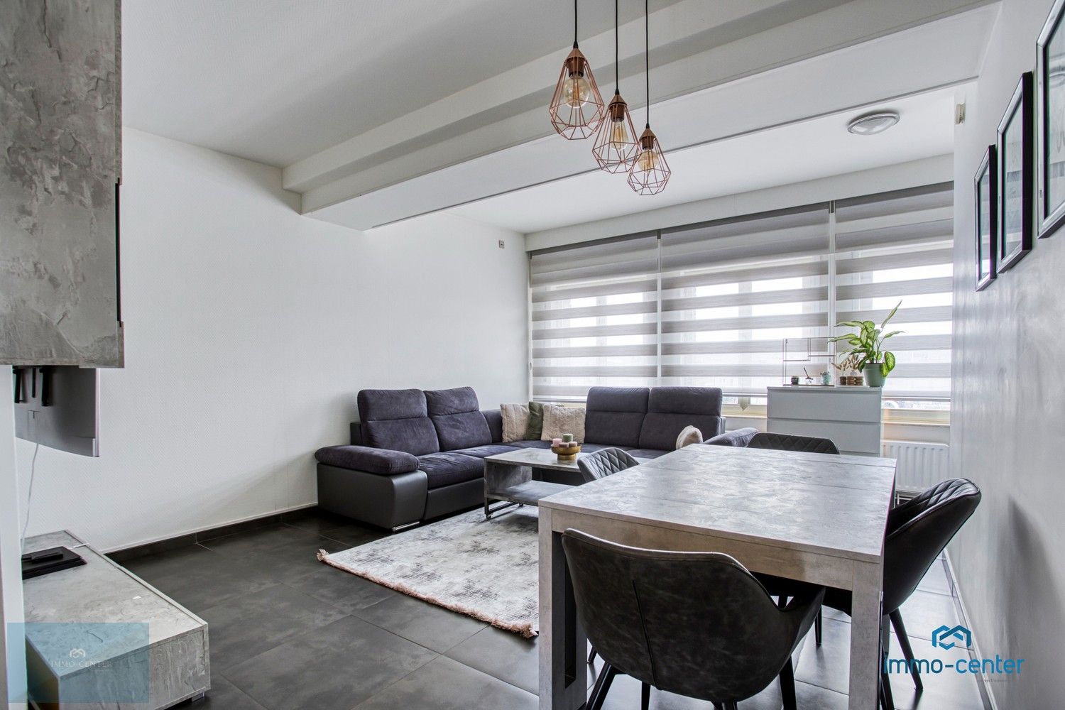 Volledig gerenoveerd 2-slpk appartement met groot terras – Tweede verdiep zonder gemeenschappelijke kosten foto 5