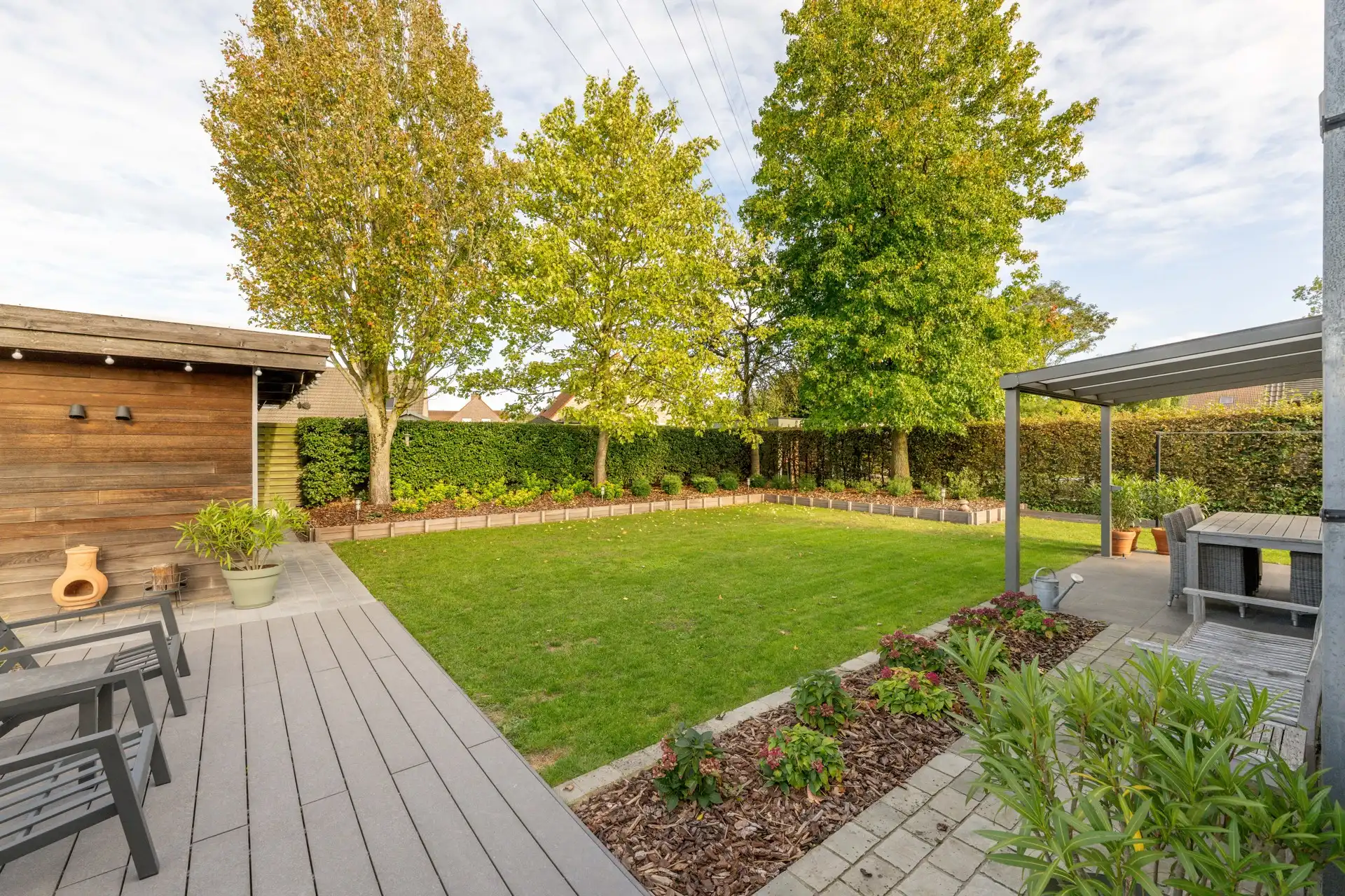Knappe, verzorgde alleenstaande hedendaagse woning met 3 slaapkamers, garage en een prachtige aangelegde tuin TE KOOP in Wielsbeke! foto 25