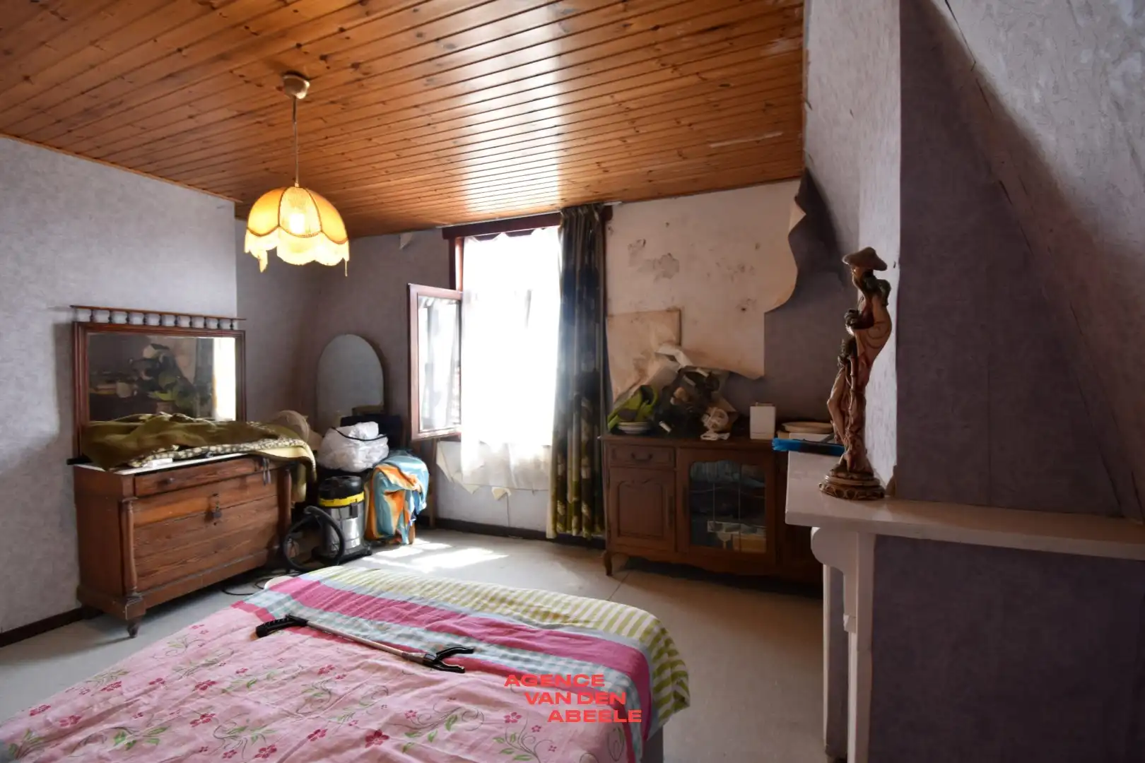 Te renoveren woning met 2 slaapkamers en fantastische tuin  foto 11