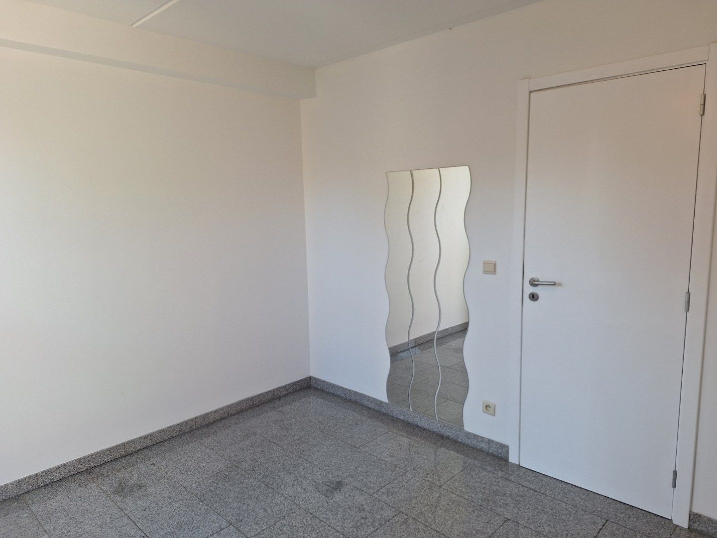Knus INSTAPKLAAR appartement te Wimmertingen foto 9