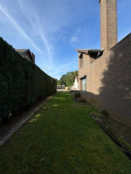 Vrijstaande woning met 5 slaapkamers. foto 17