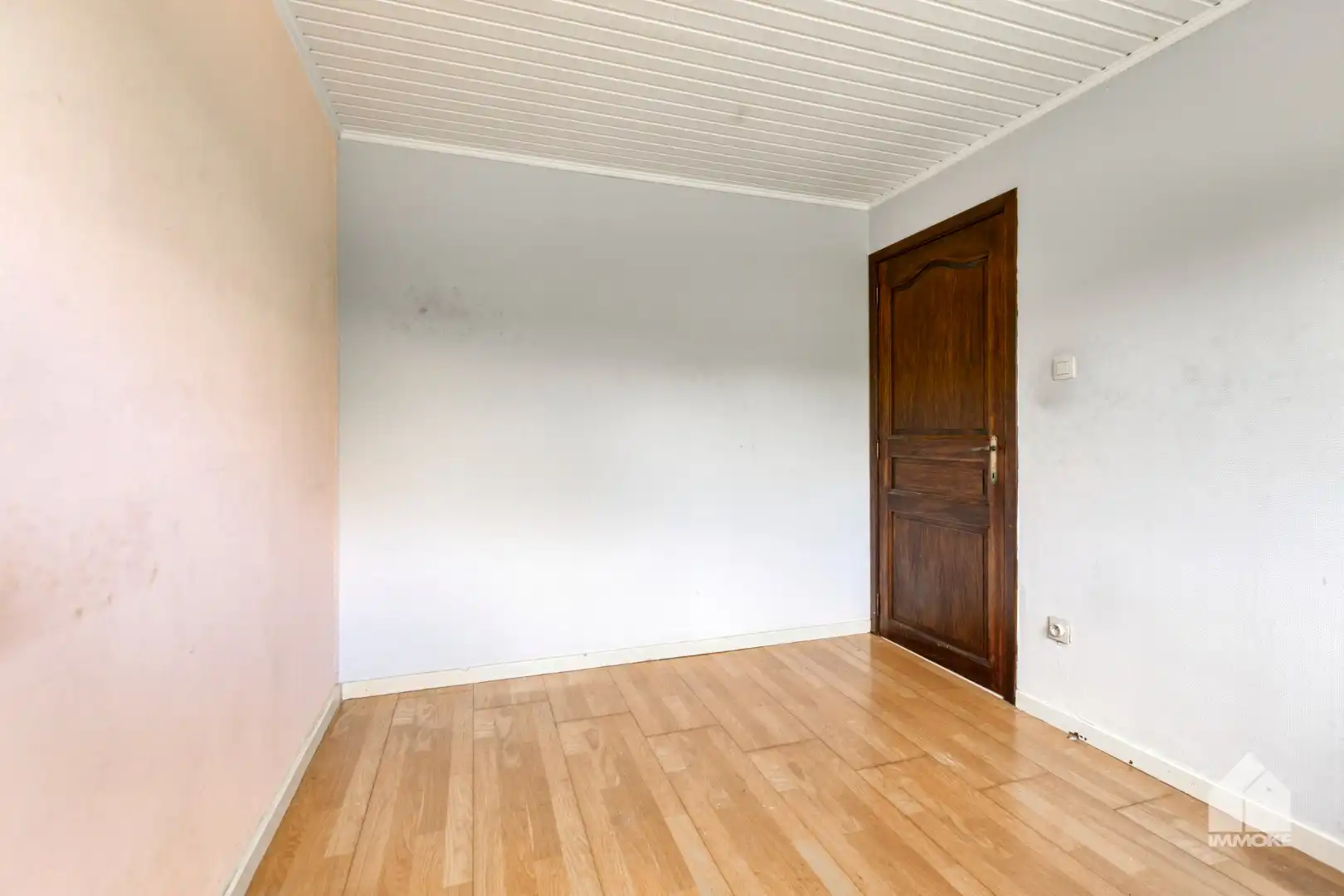 Te renoveren woning op 8a 40ca met 3 slpk en vrijstaande garage. foto 17