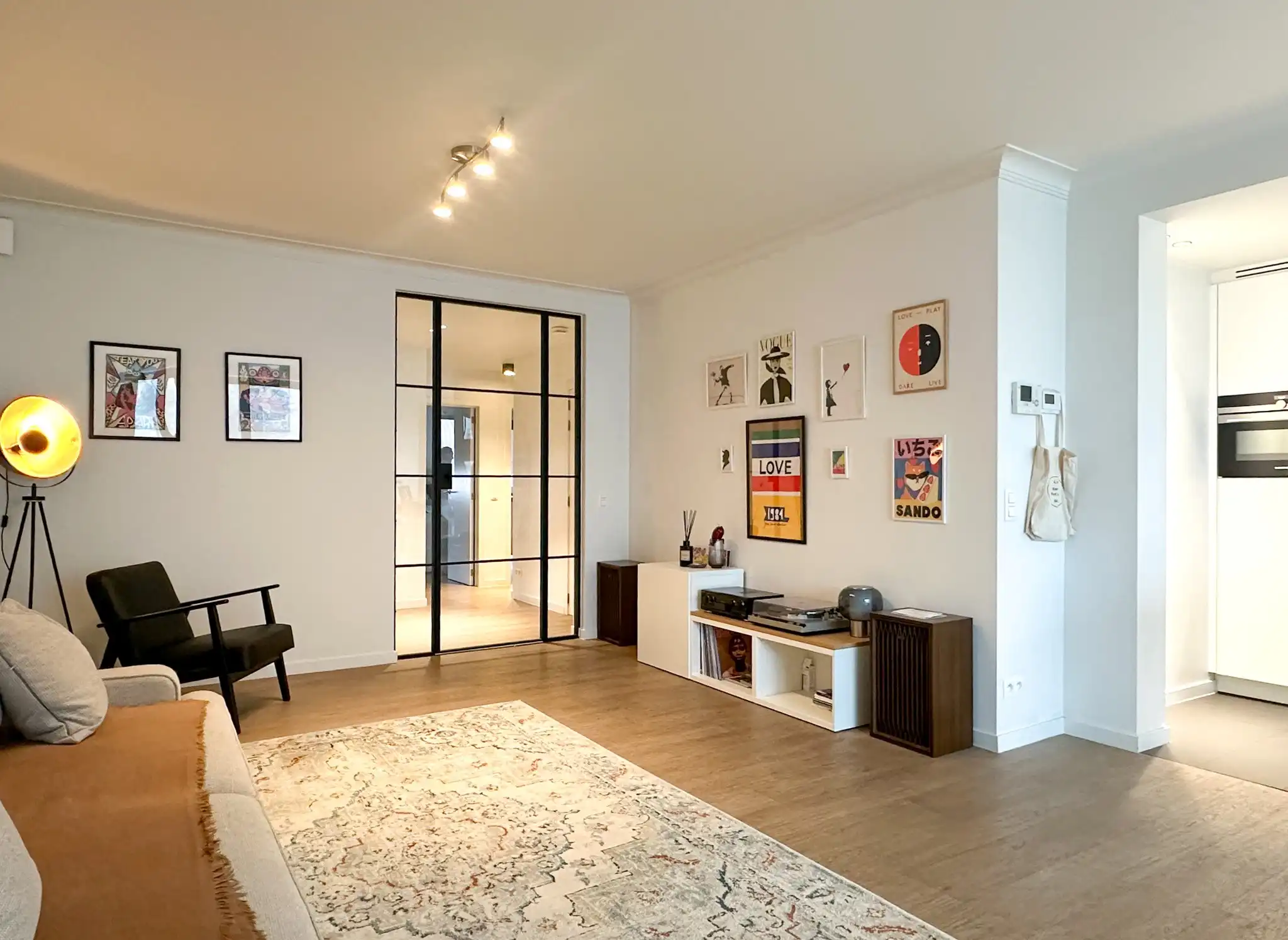 Appartement met mooi zicht op de Grote Markt van Beveren met twee slaapkamers foto 4