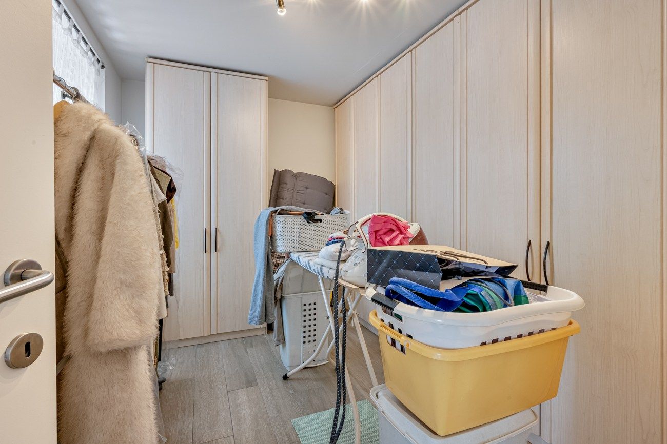 instapklaar 2 slaapkamerappartement op fietsafstand van UZ Jette, Brussel- en Wemmel centrum foto 9
