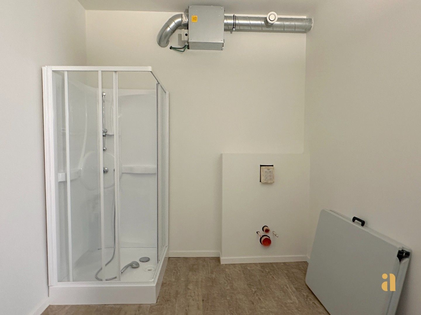 Architecturaal handelspand van 760m2 in Gent-Sint-Amandsberg foto 22