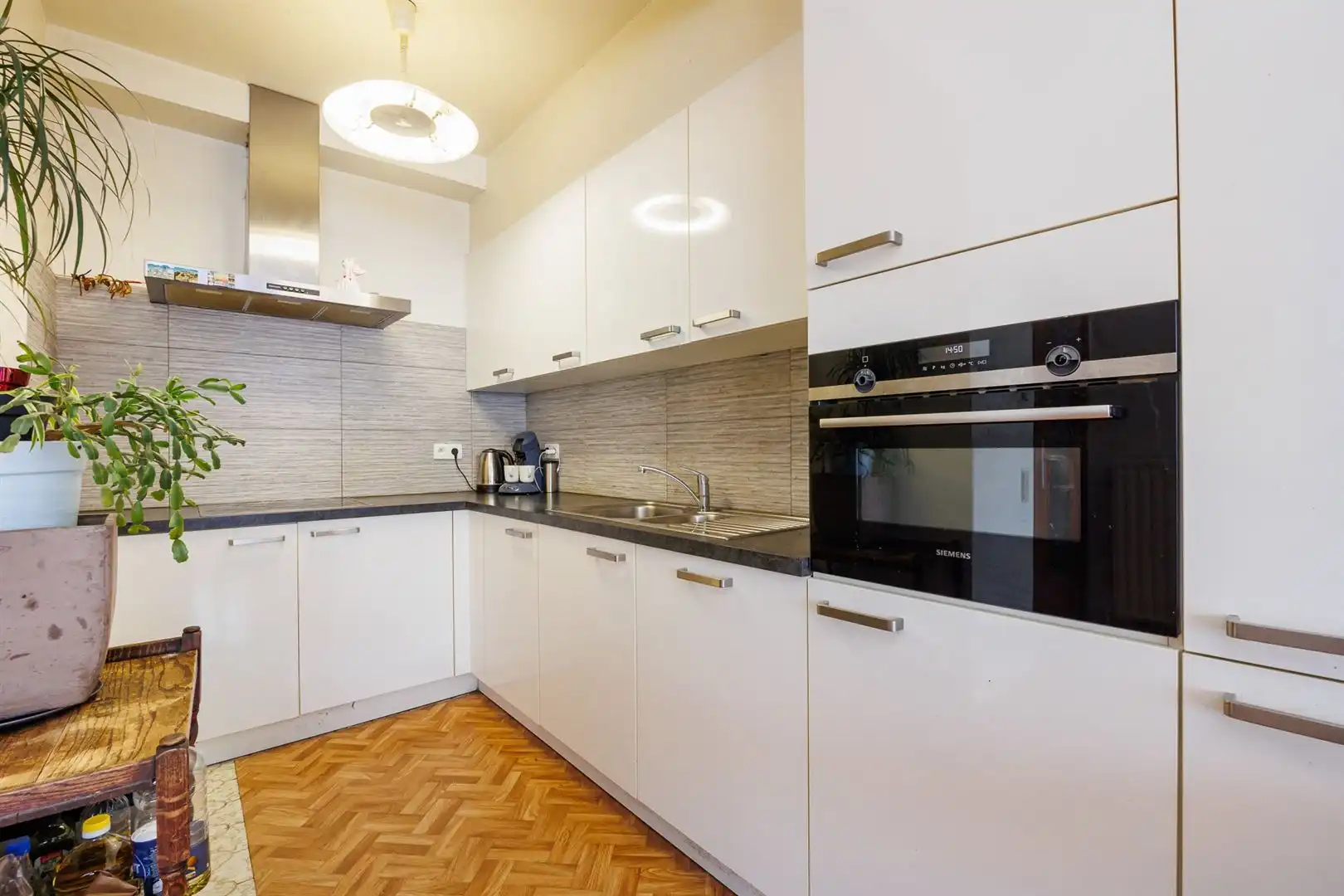 Opbrengsteigendom met 3 APP te Distelhoek foto 2