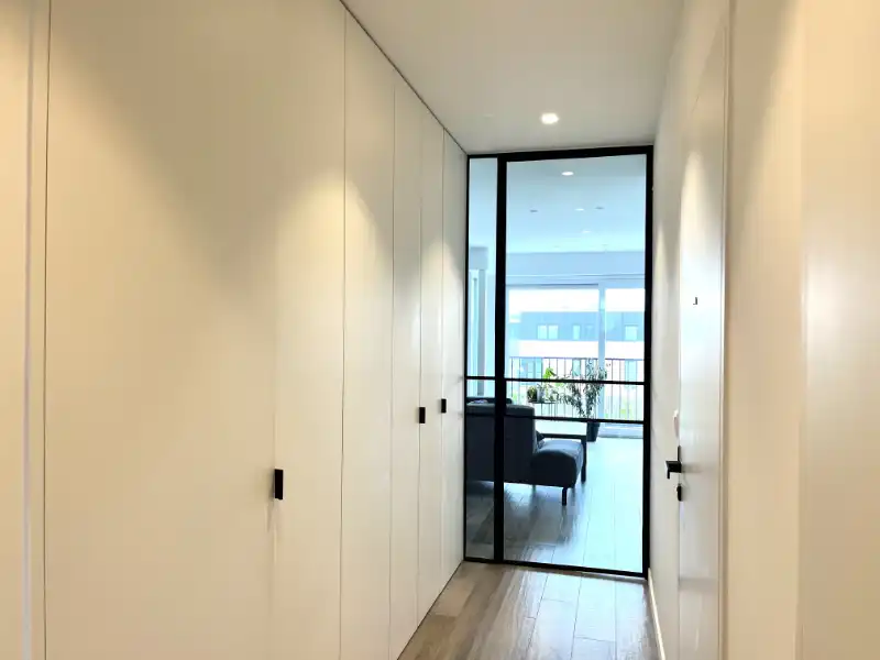 Ruim en lichtrijk appartement met garage op rustige, centrale ligging foto 8