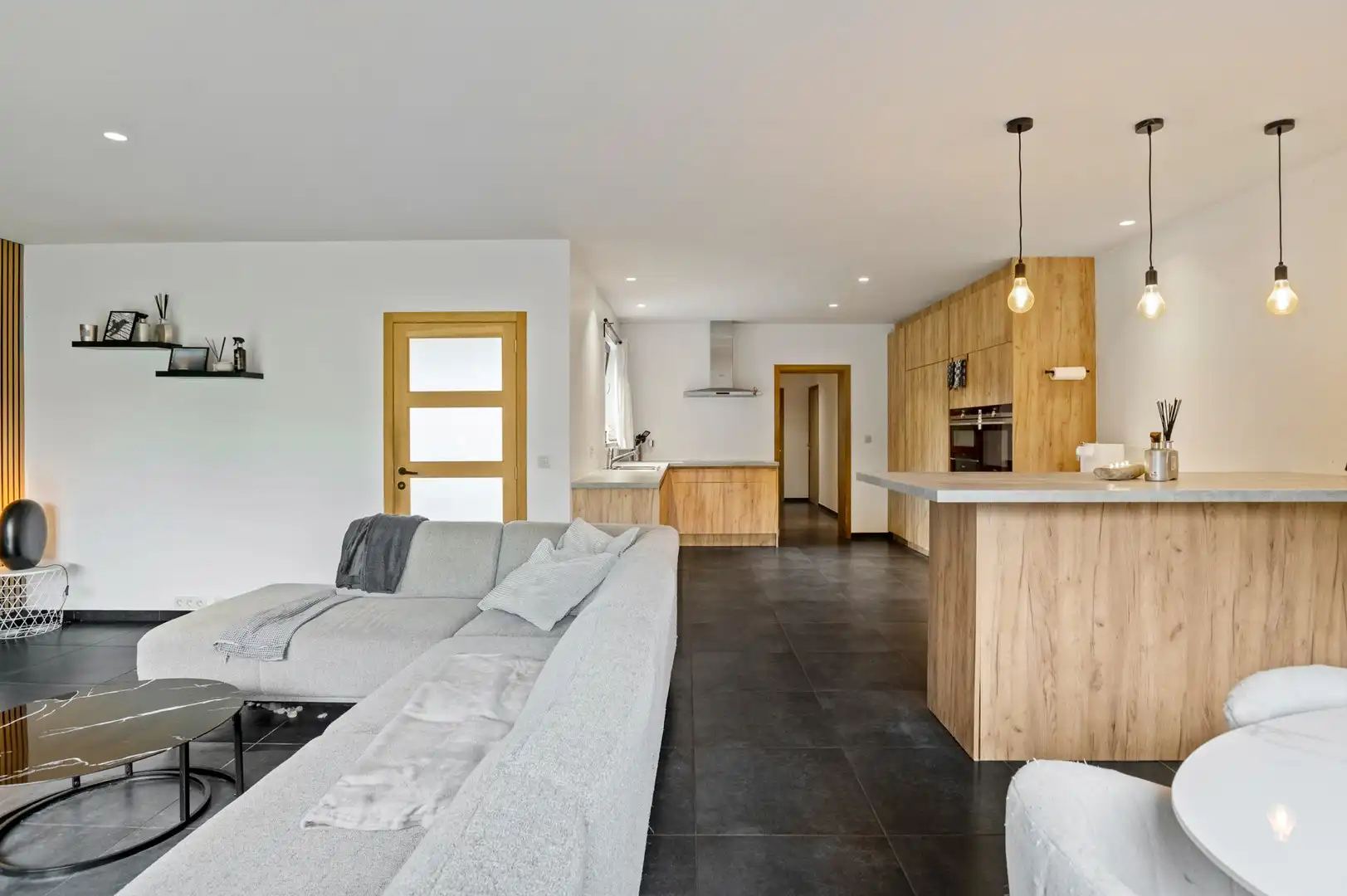 Energiezuinige woning met ZW-tuin en 3 slpks foto 5