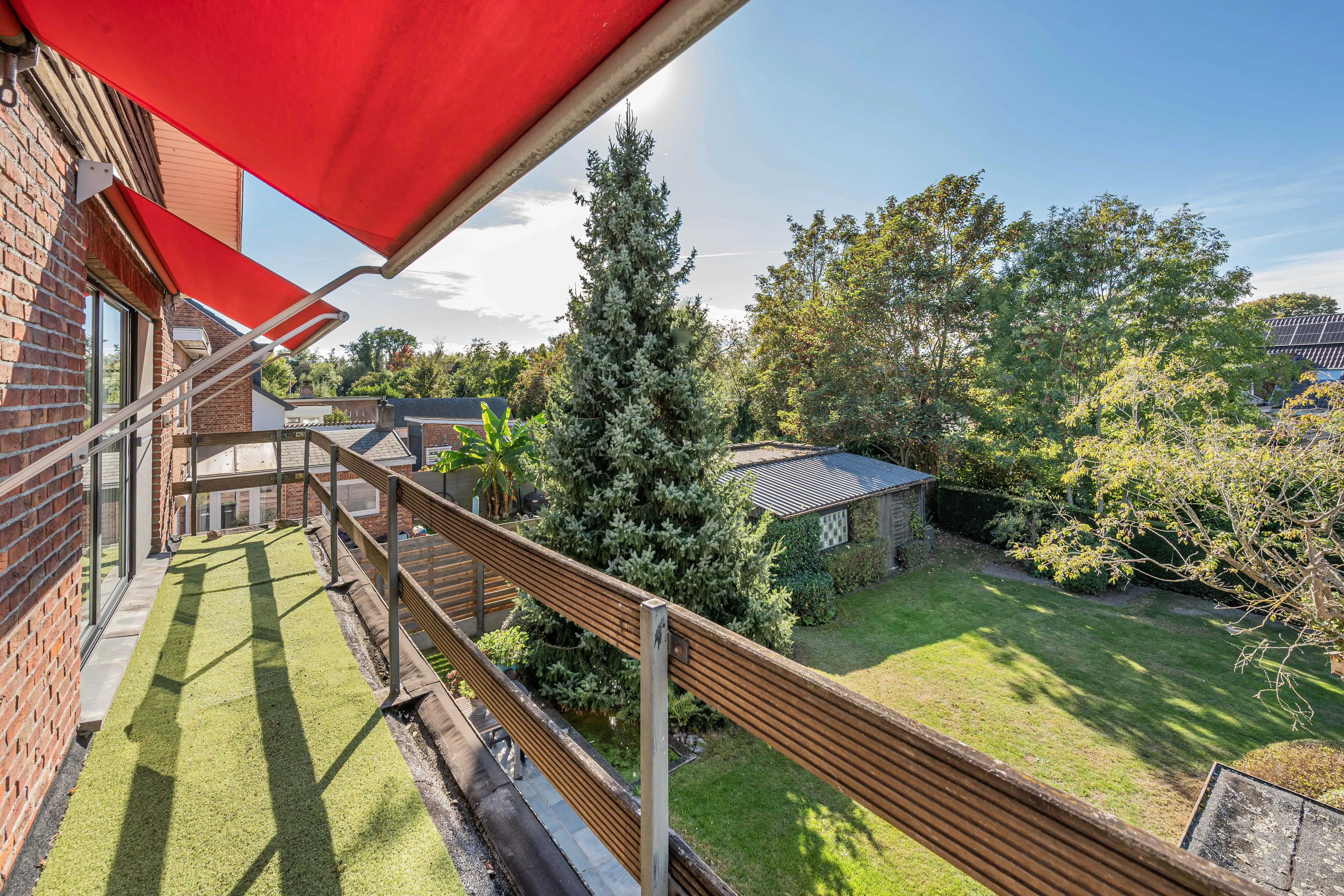 Te moderniseren karaktervolle woning op centrale locatie! foto 15