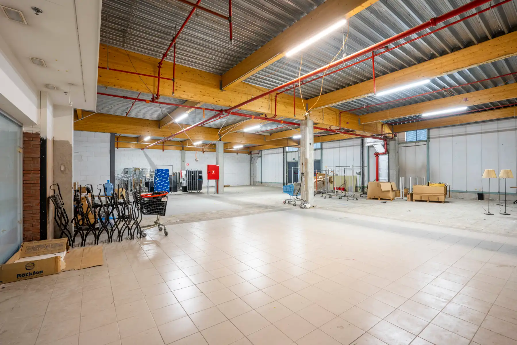 Commerciële ruimte te huur Sint-Bernardsesteenweg 312-320 - 2020 Antwerpen