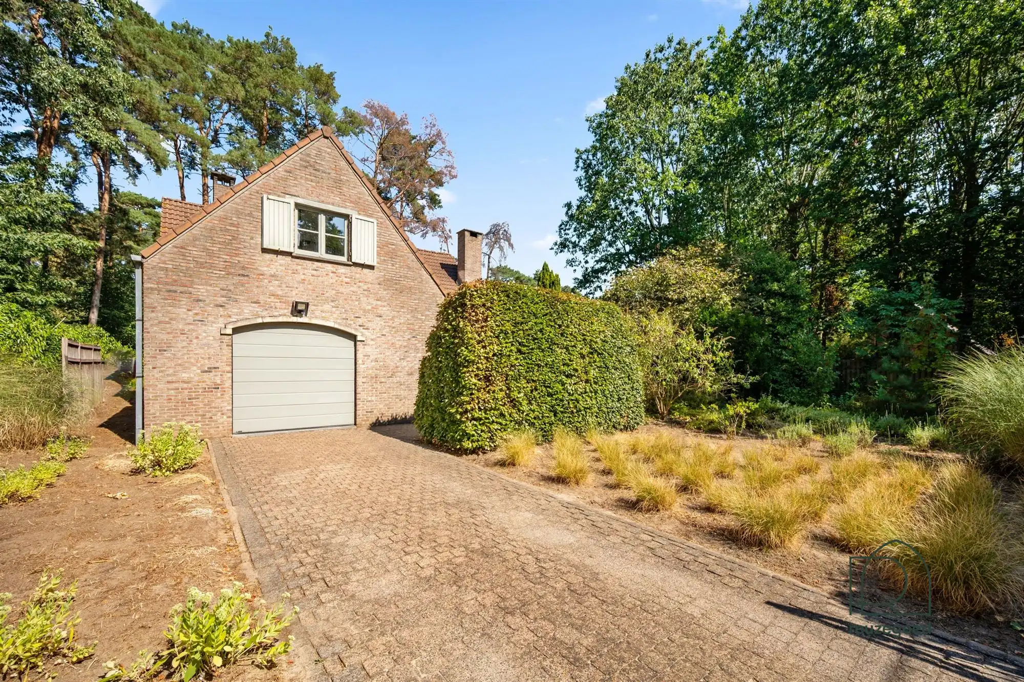 Woning met 4 slaapkamers in een groene villawijk in Bonheiden foto 2