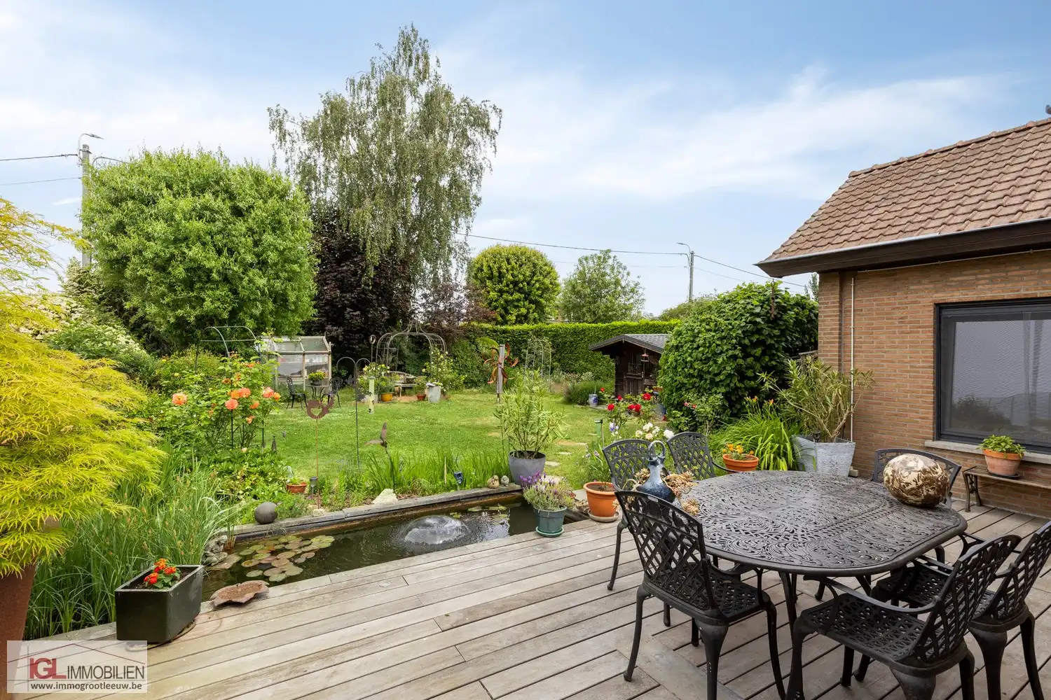 --- VERKOOP OP LIJFRENTE --- Charmante en perfect onderhouden bungalow met prachtige tuin foto 23