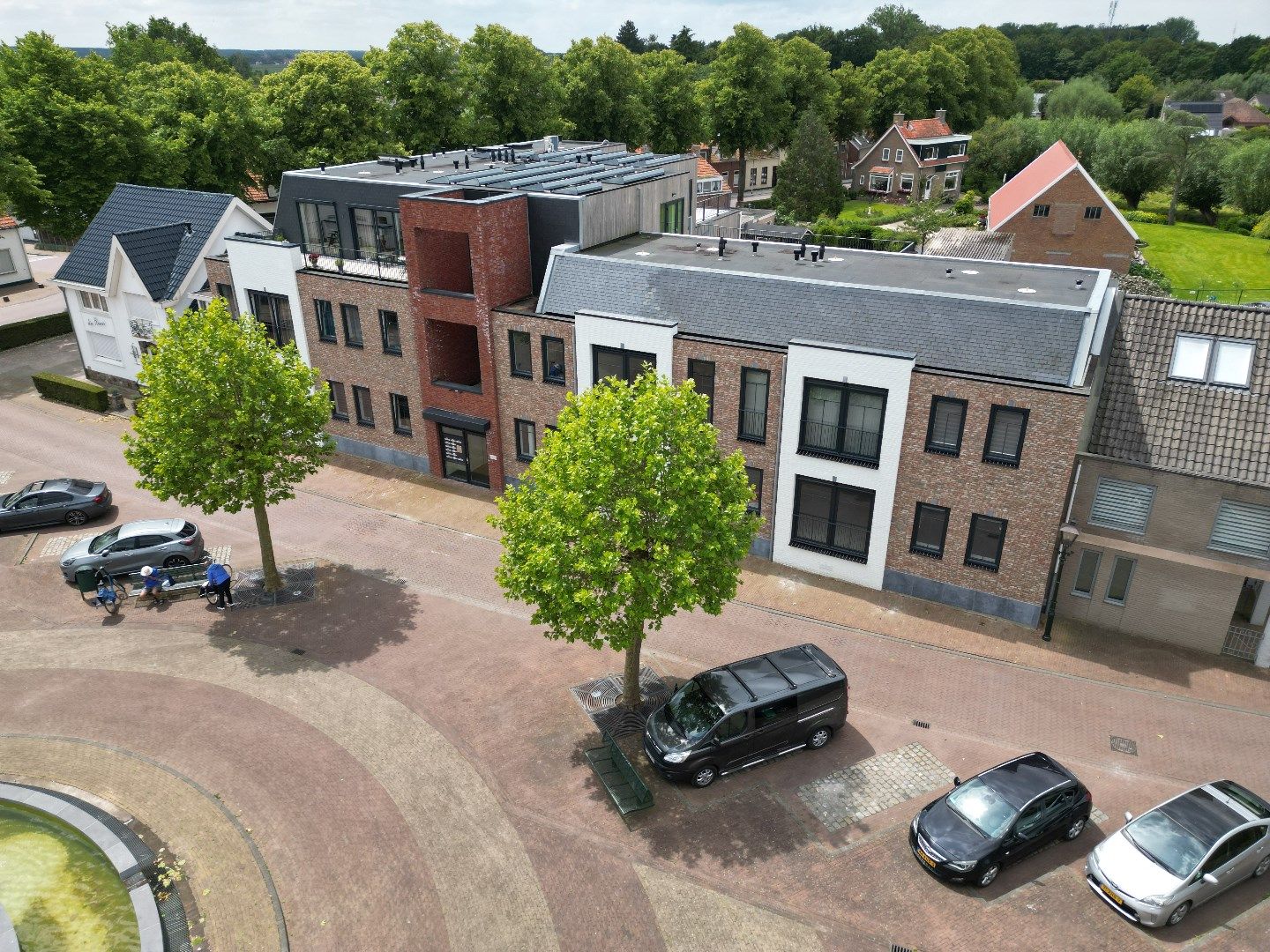 Modern driekamer appartement in Aardenburg foto {{pictureIndex}}