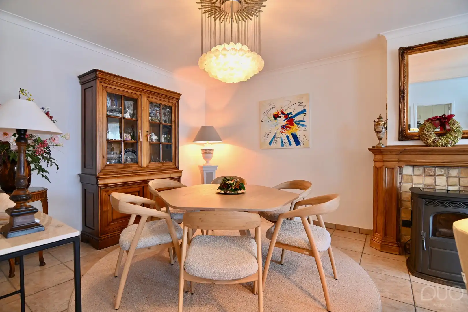 Ruim en luxueus afgewerkt 3-slaapkamerappartement (155 m²) met privé-inkom, kelder en garage in Heers foto 12