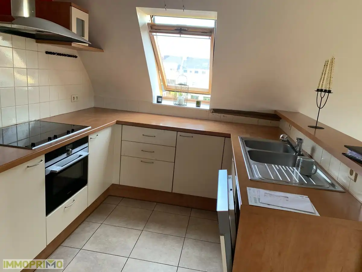 Rustig gelegen 2 slaapkamer appartement in een geliefde wijk te Wilrijk foto 7