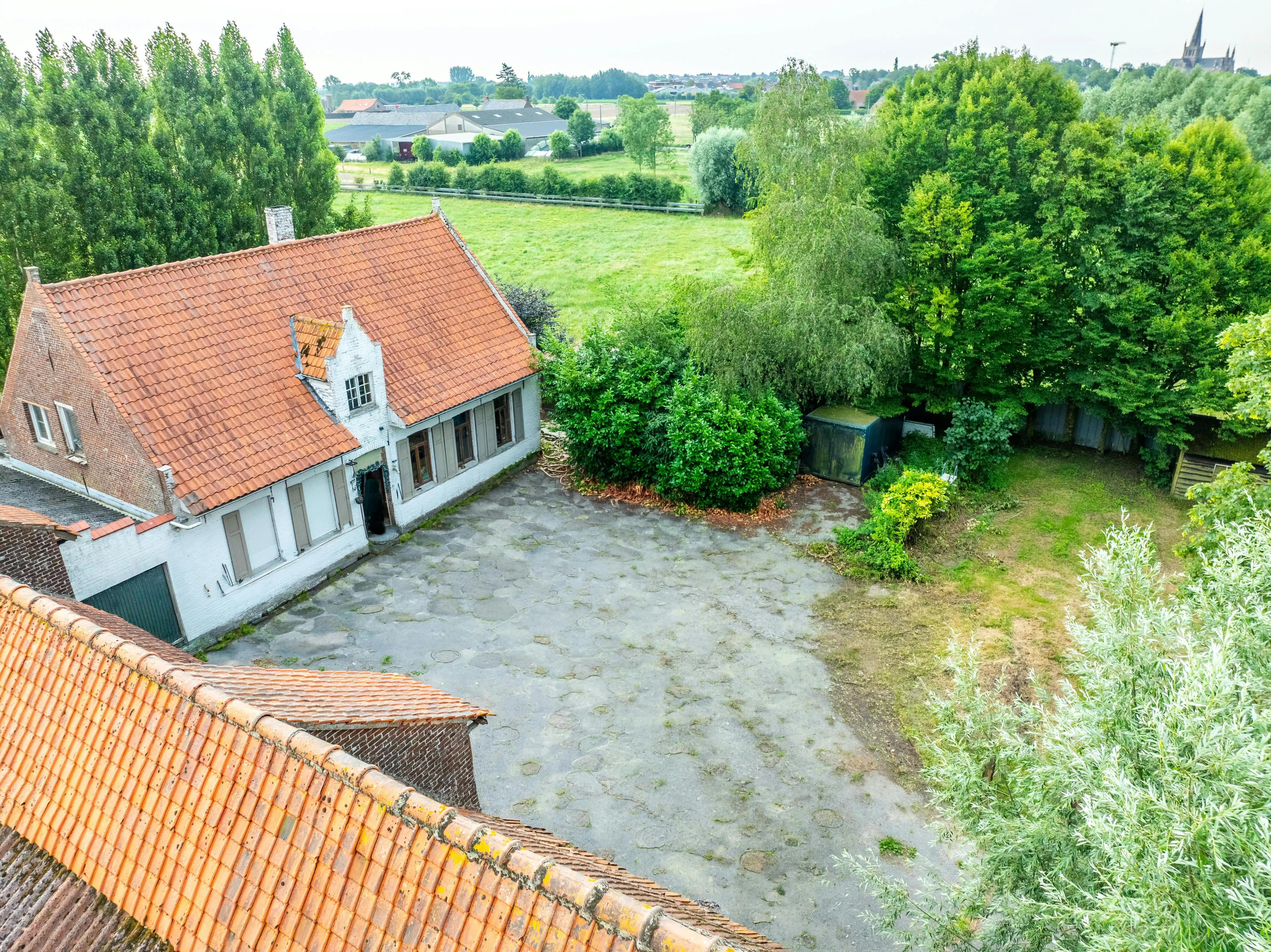 Unieke hoeve gelegen te Moorslede foto 6