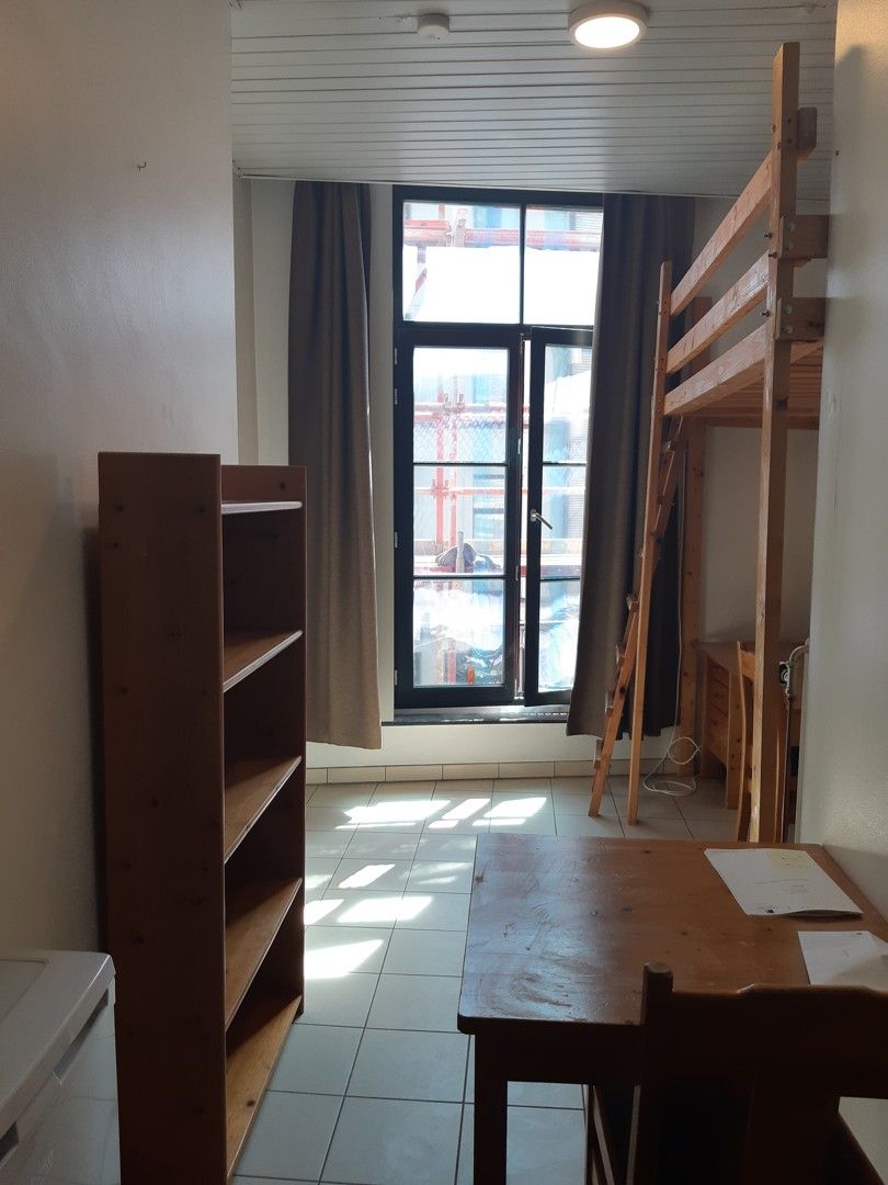 Nog 1 studentenstudio te huur op toplocatie aan Poel in Gent foto 2