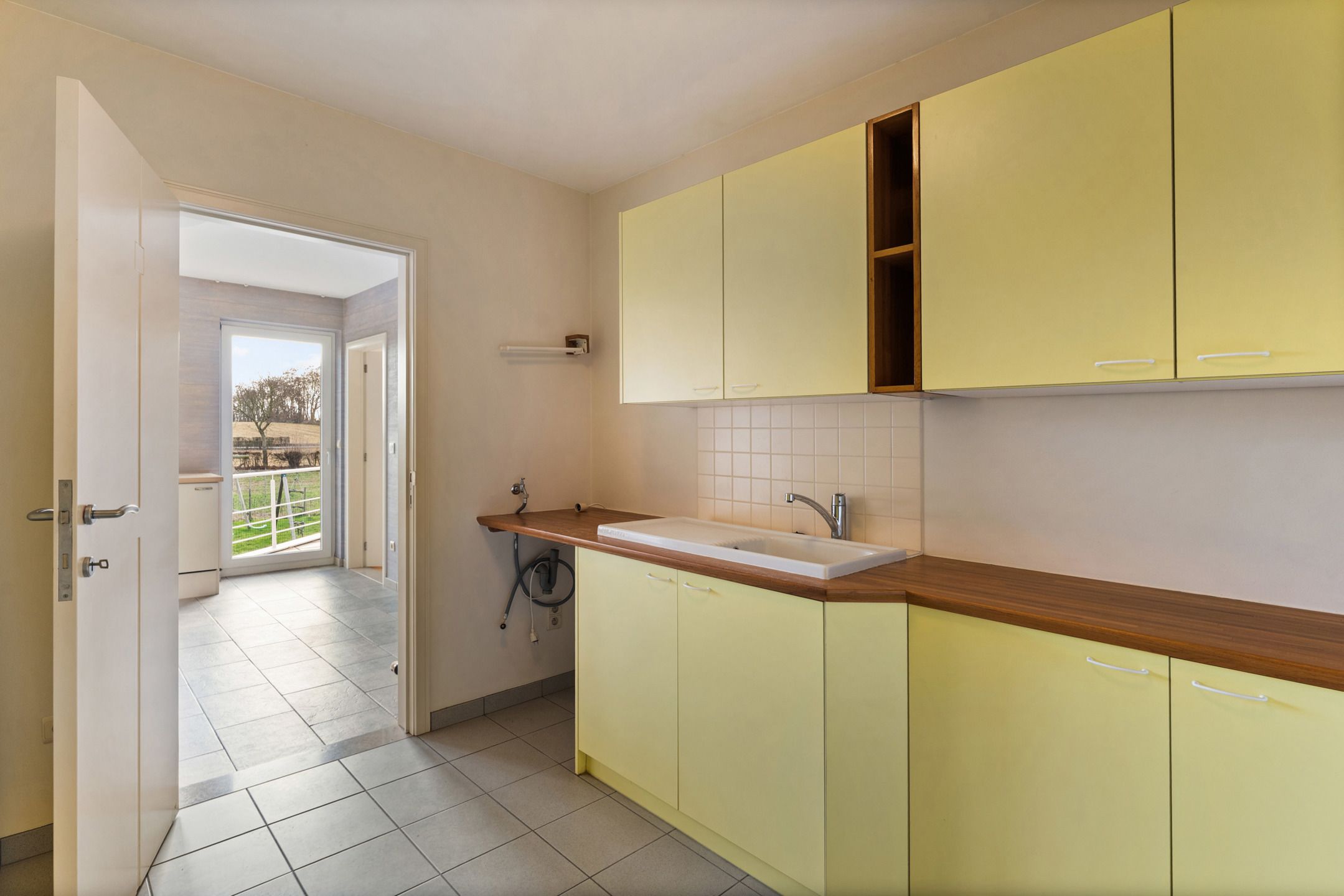 Gelijkvloersapp. met ruime garage te Heukelom foto 13