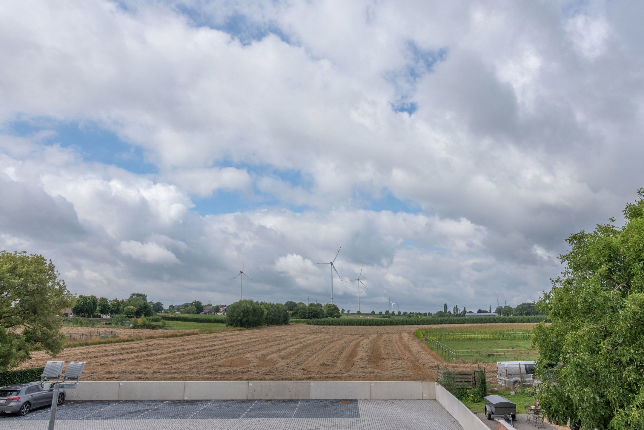 Luxueus afgewerkte duplex in Vlijtingen foto 9