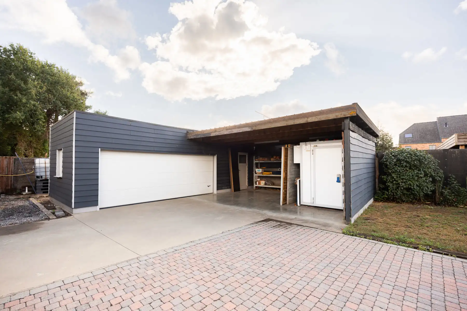 Veelzijdig handelspand met ruime woning op toplocatie foto 29
