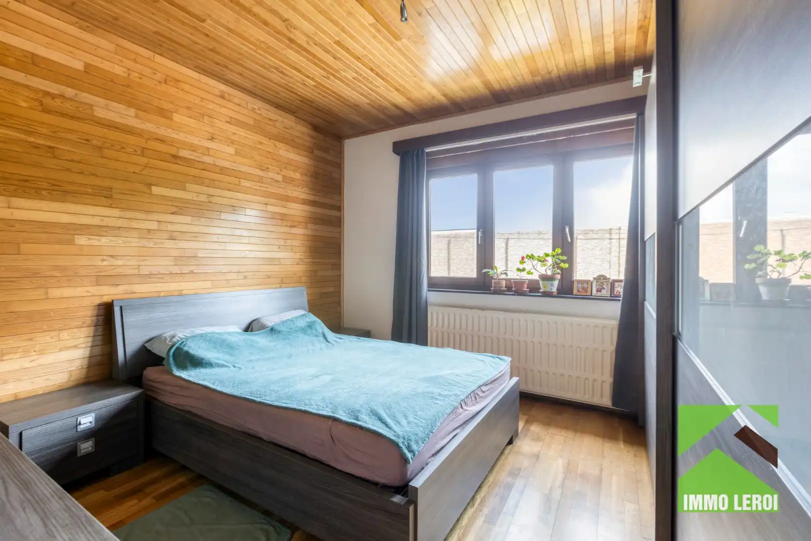 Ruime woning + 400m² opslagruimte/ werkplaats - Tongeren-Noord foto 13