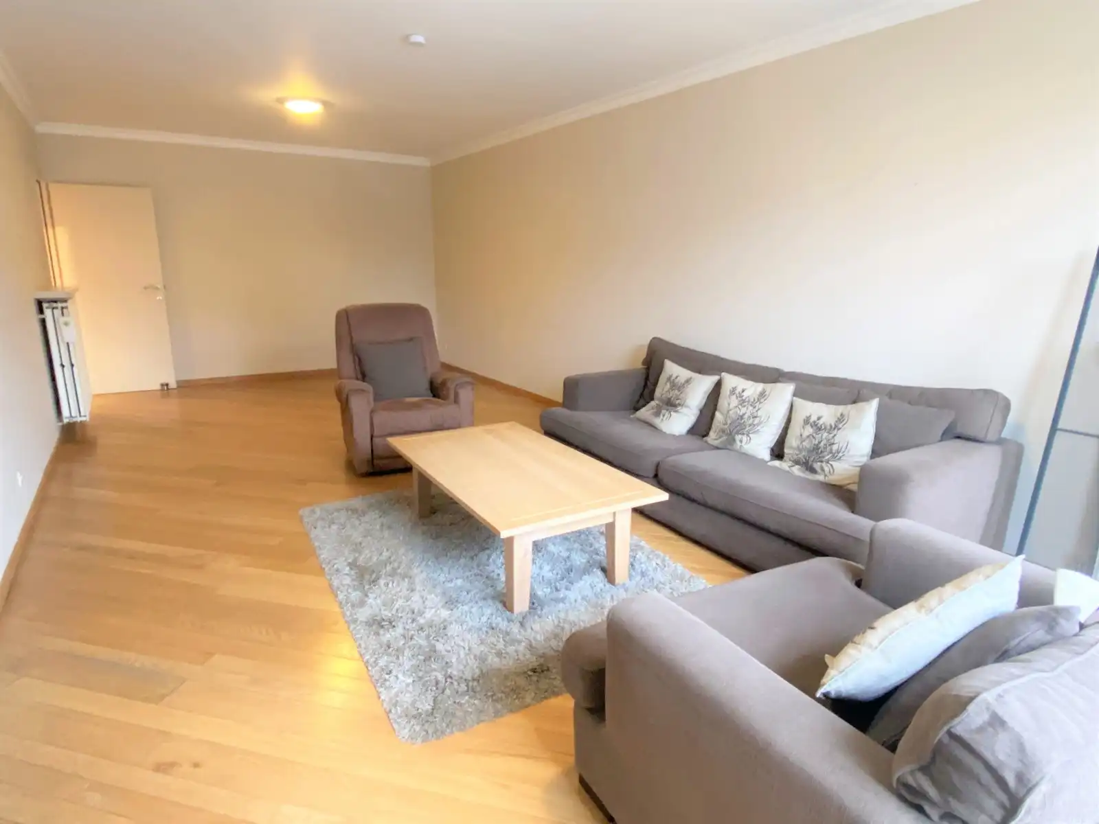 Appartement met 2 slpk en autostaanplaats foto 6