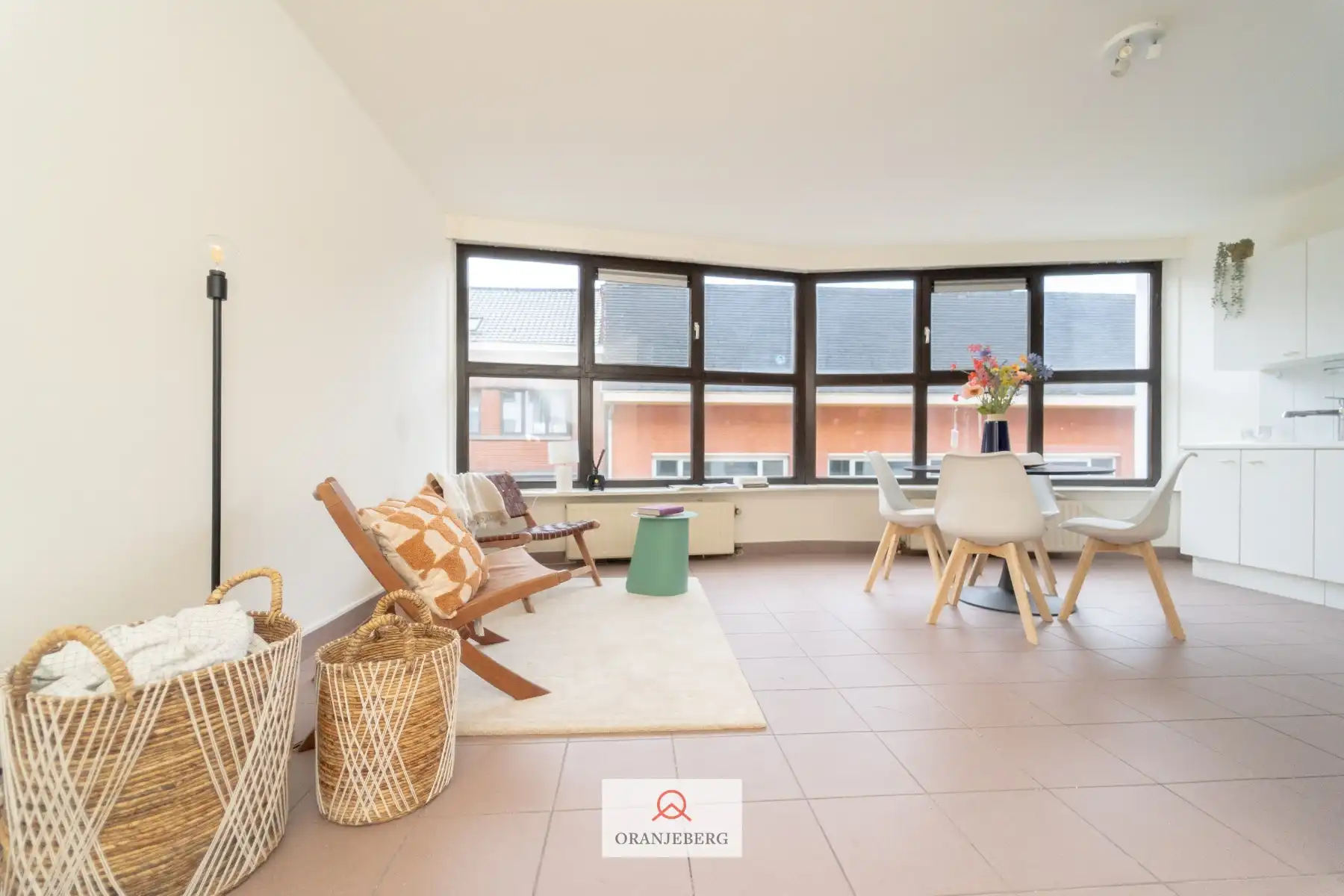 Lichtrijke studio gelegen in het centrum van Wetteren foto 18