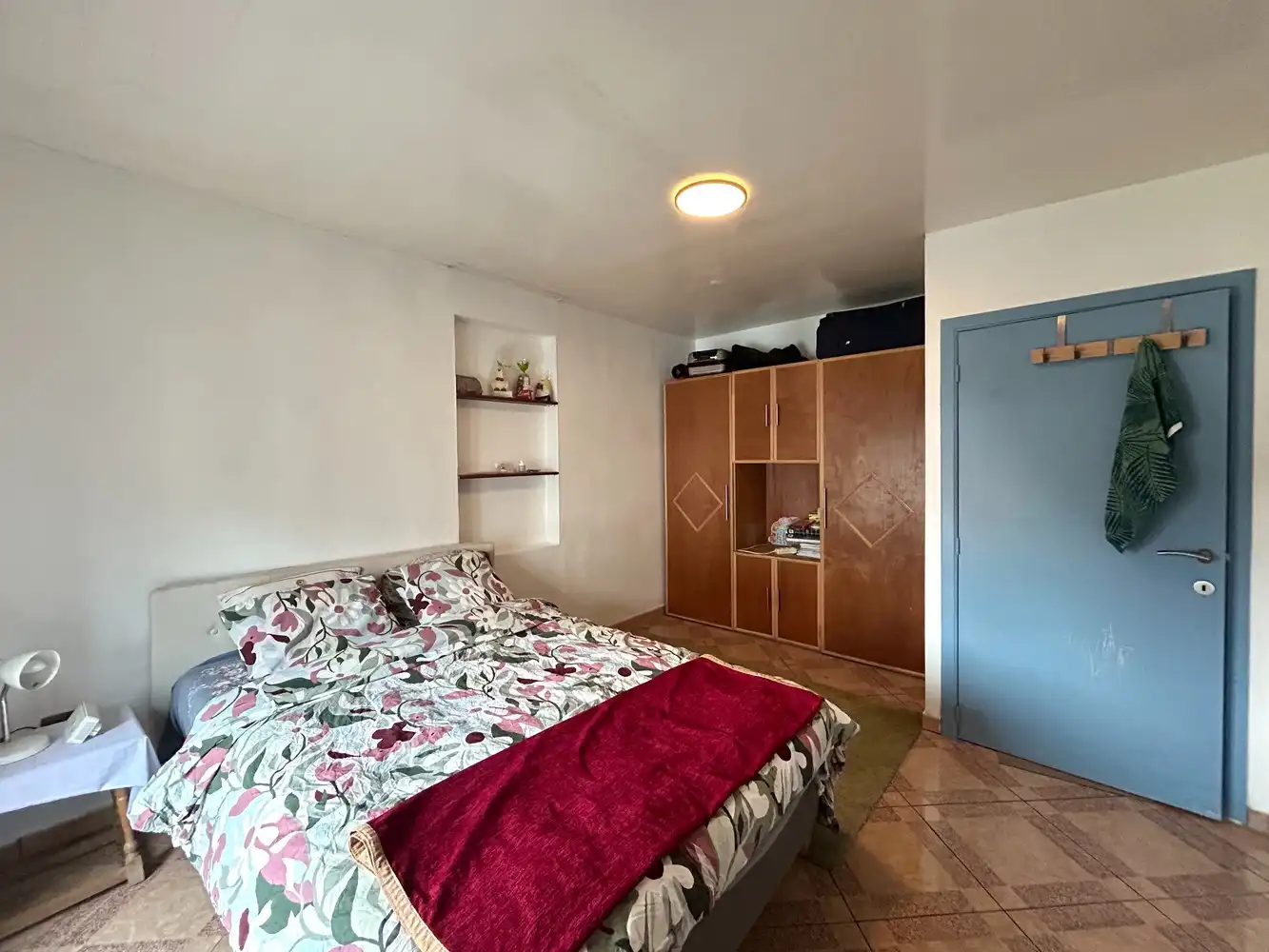 Hoekwoning met 4 slaapkamers en 2 badkamers foto 15