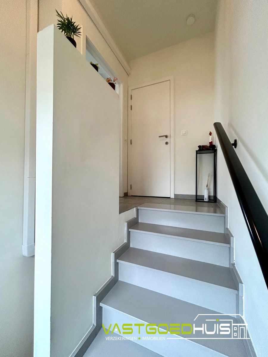 Stijlvol en energiezuinig duplexappartement met groot terras foto 18