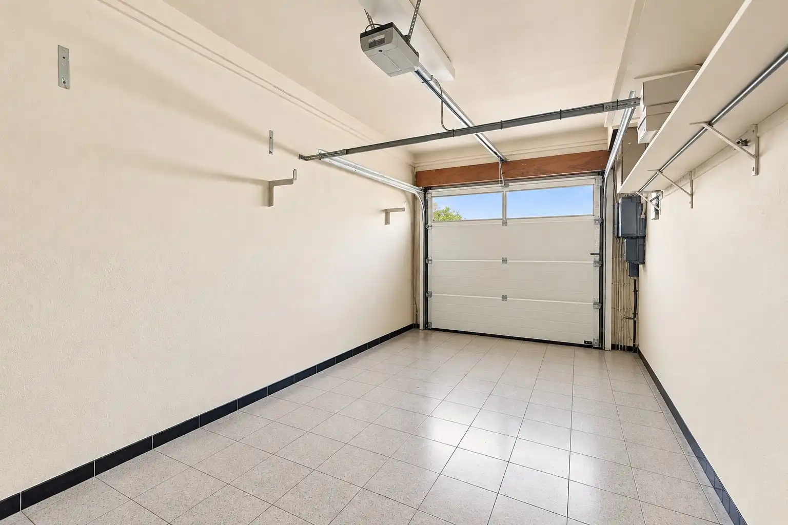 Te renoveren halfopen bebouwing met 3 slaapkamers, zolder en ruime tuin te Waardamme! foto 20