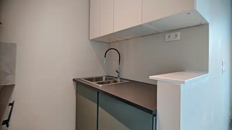 volledig gerenoveerd éénslaapkamerappartement foto 7