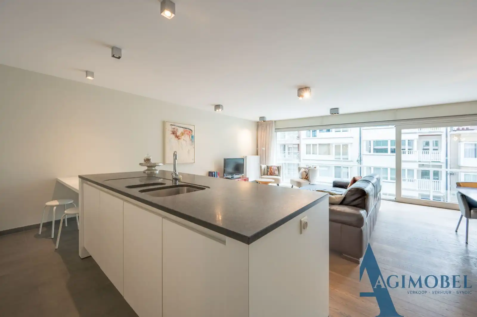 Ruim en energiezuinig 3 slk-appartement op slechts 2 blokjes wandelen van de Zeedijk ! Topligging aan zee! ” foto 5