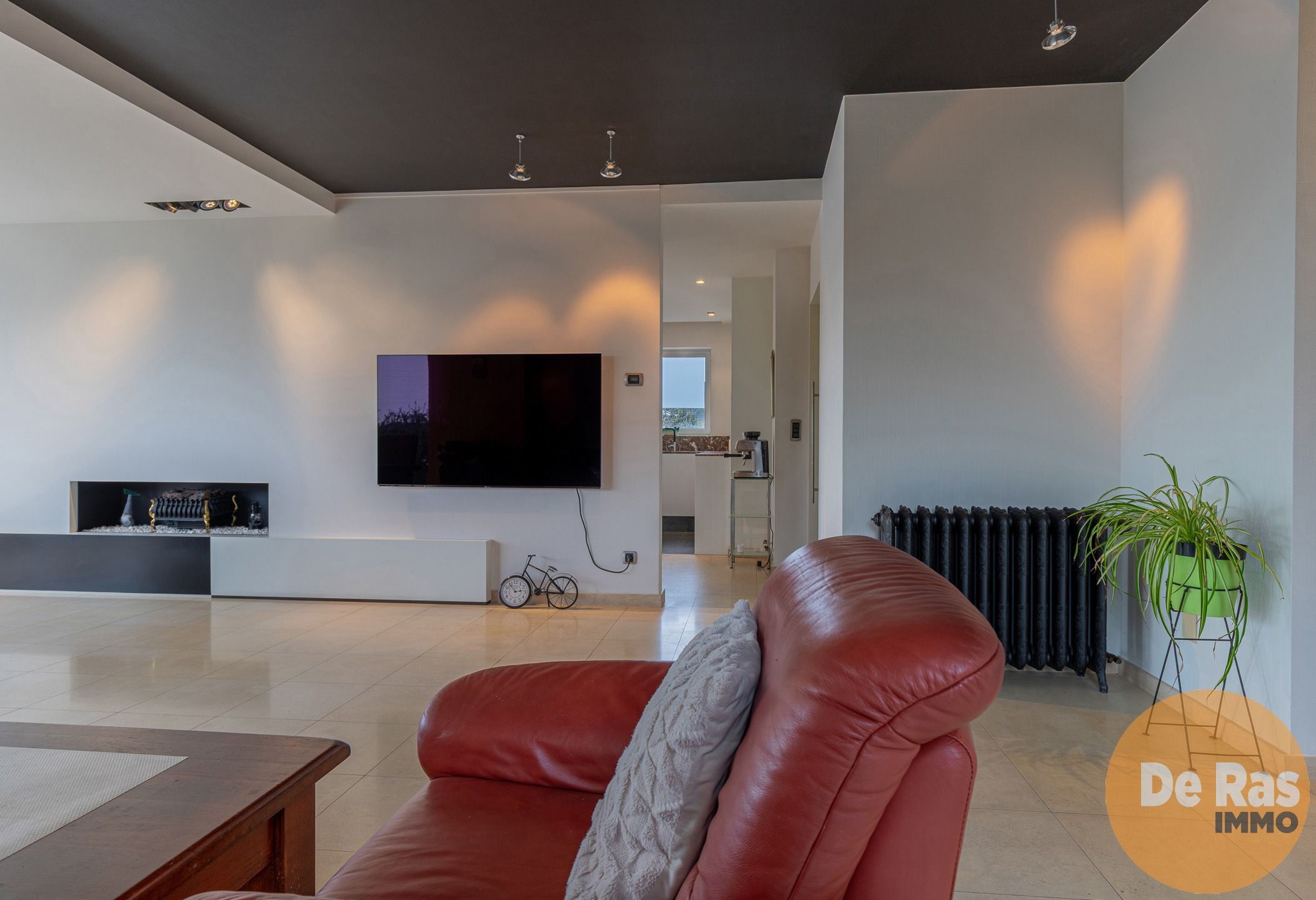 WIEZE - Lichtrijke villa met 5 slpks en 2 bdkmrs en tuin foto 6